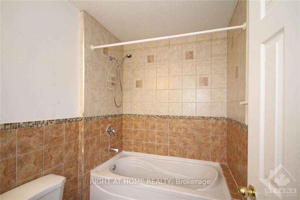 Photo 17 of 176 Claridge Drive, Ottawa, Barrhaven - Longfields — HOMEH