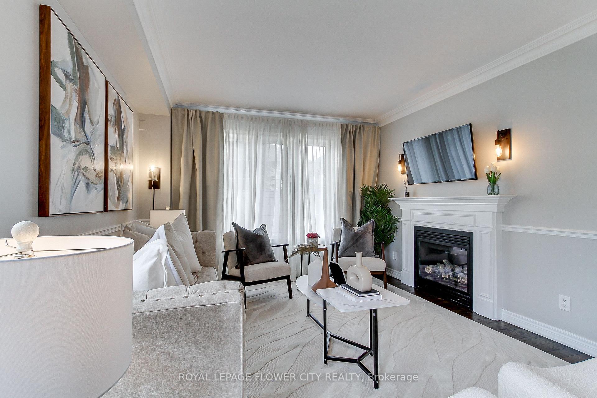 Photo 16 of 2 Lander Crescent, Clarington, Bowmanville — HOMEH