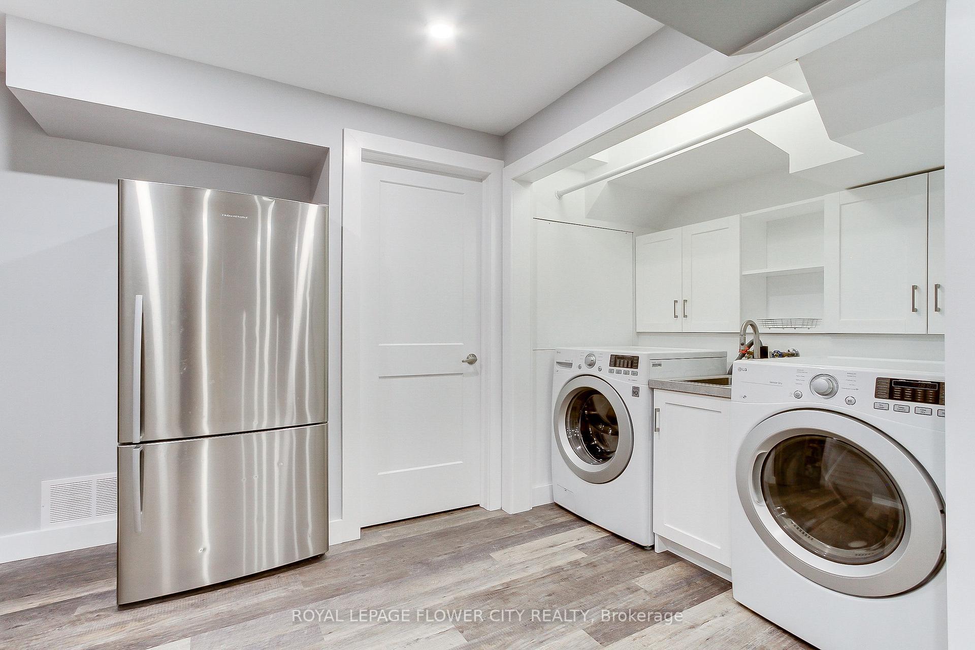 Photo 27 of 2 Lander Crescent, Clarington, Bowmanville — HOMEH