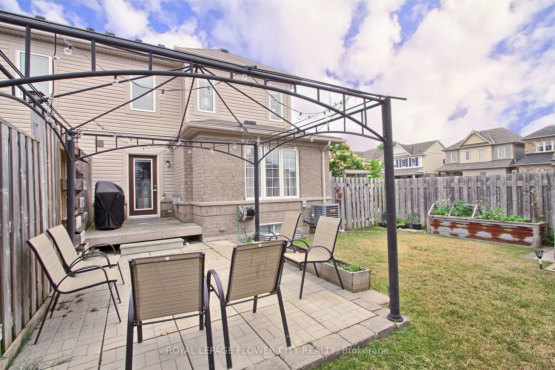 Photo 34 of 2 Lander Crescent, Clarington, Bowmanville — HOMEH