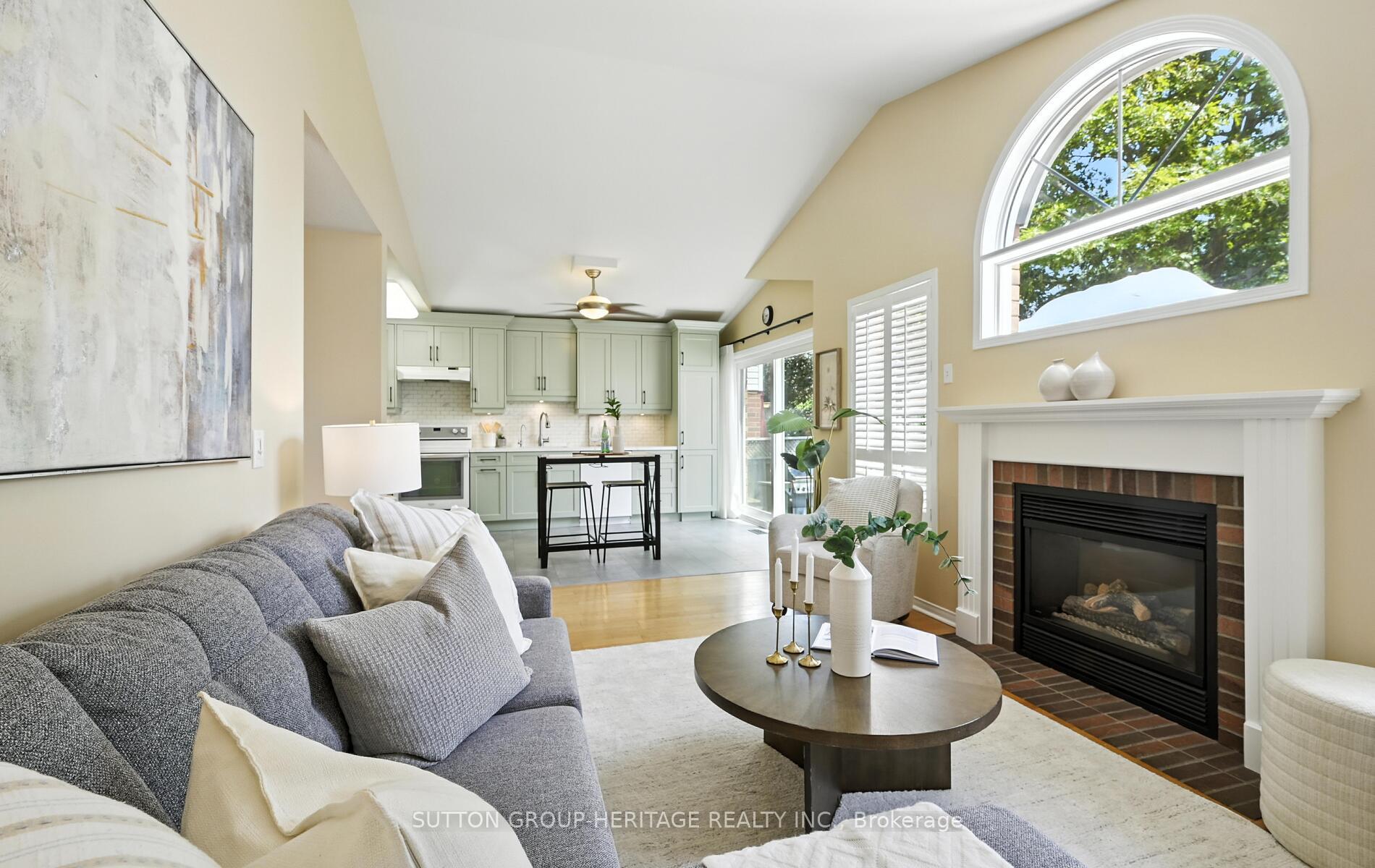 Photo 36 of 29 Southwell Avenue, Whitby, Williamsburg — HOMEH