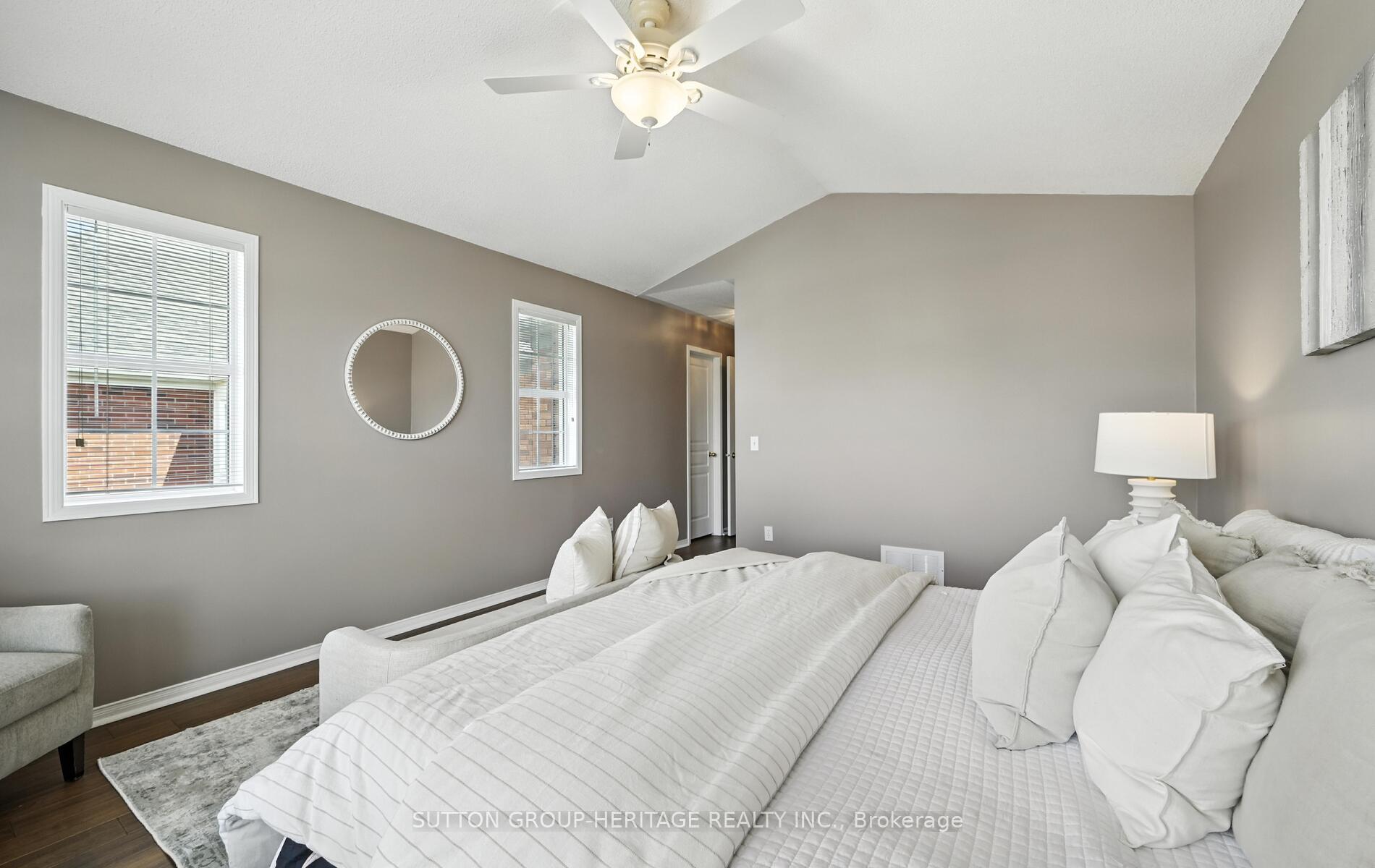 Photo 23 of 29 Southwell Avenue, Whitby, Williamsburg — HOMEH