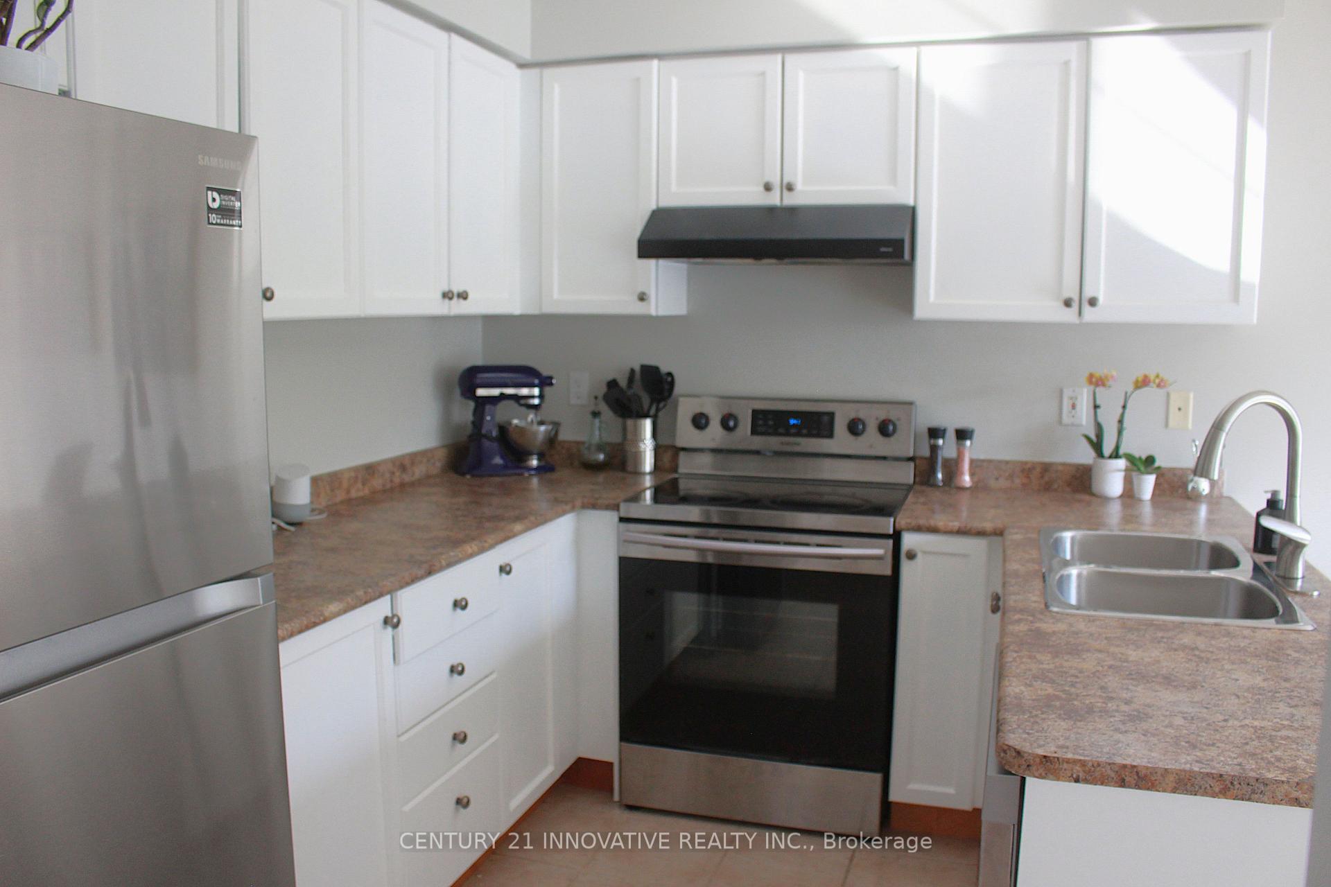 Photo 5 of 28 Beachgrove Crescent, Whitby, Taunton North — HOMEH