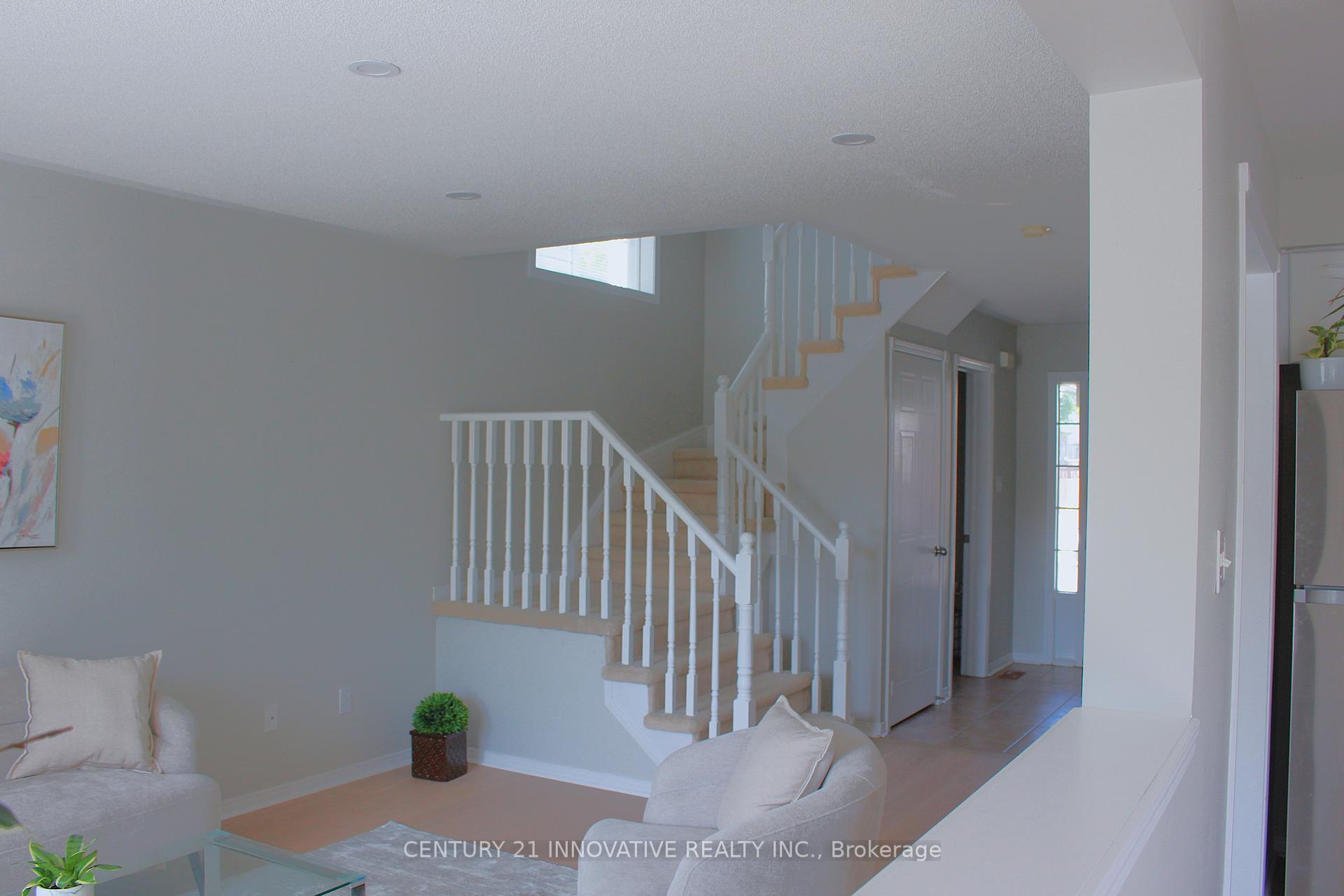 Photo 11 of 28 Beachgrove Crescent, Whitby, Taunton North — HOMEH