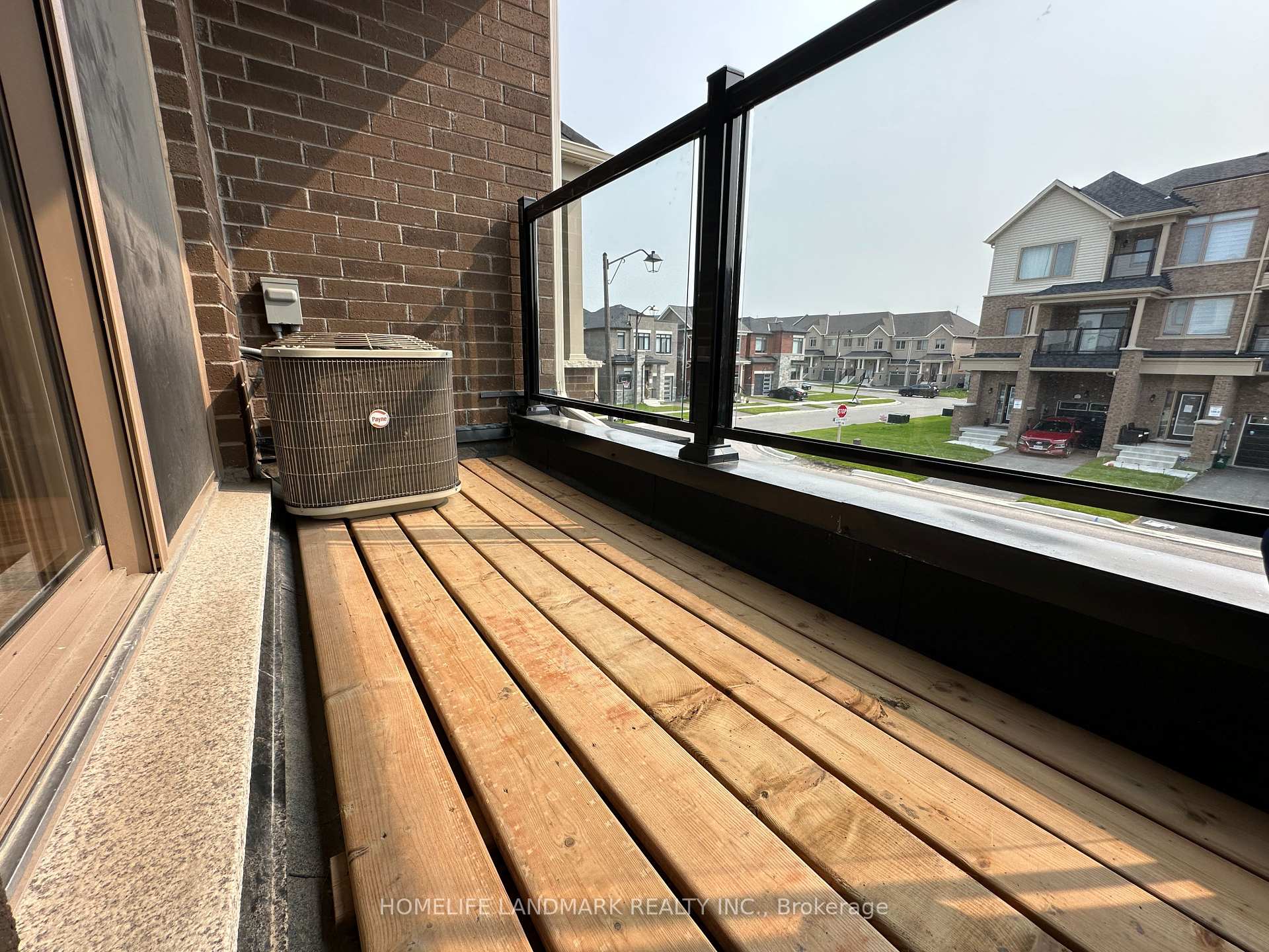 Photo 7 of 1132 Lockie Drive, Oshawa, Kedron — HOMEH