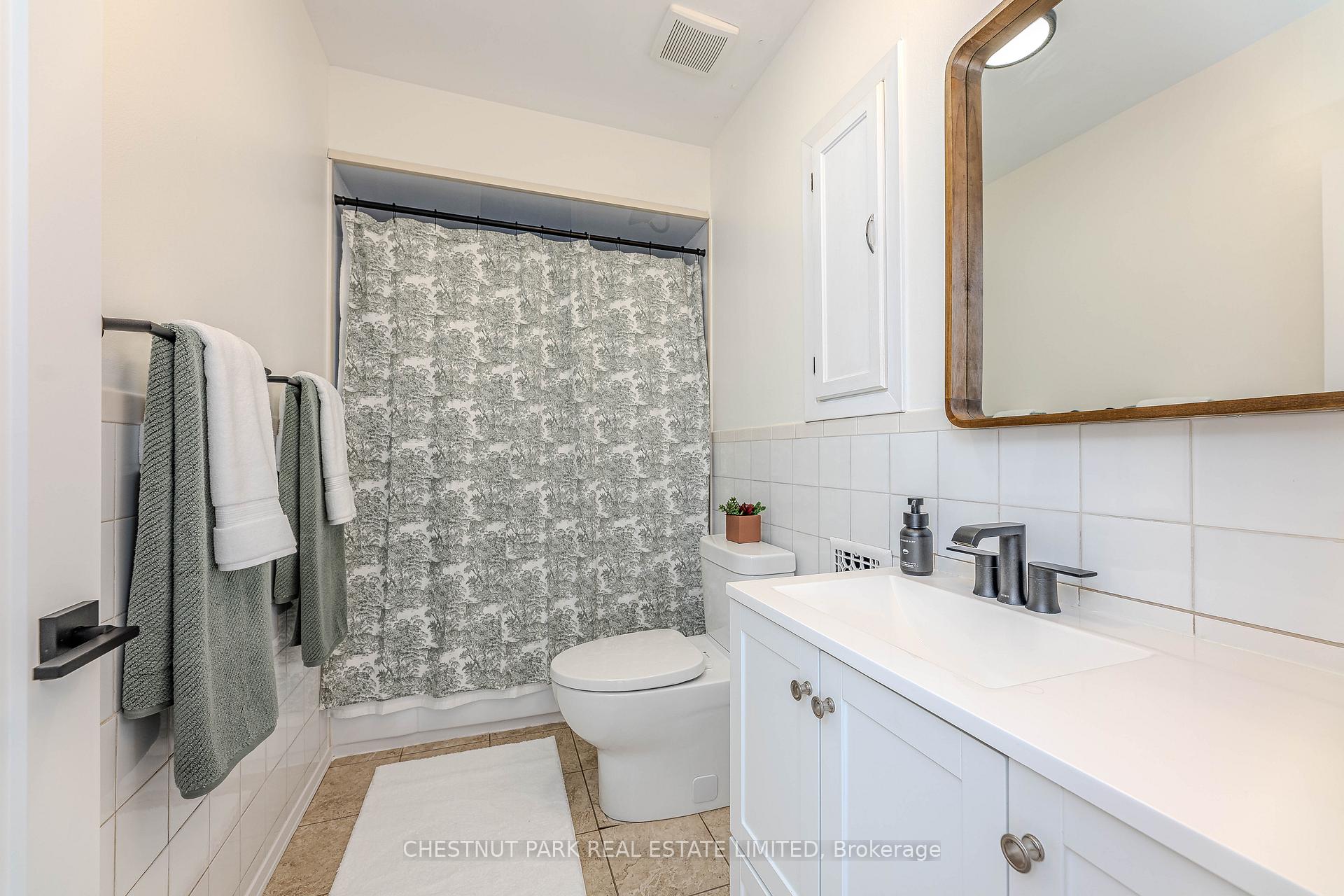 Photo 11 of 156 Parkmount Road, Toronto, Greenwood-Coxwell — HOMEH