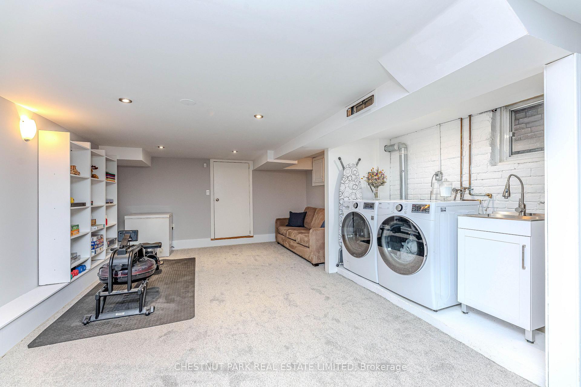 Photo 21 of 156 Parkmount Road, Toronto, Greenwood-Coxwell — HOMEH
