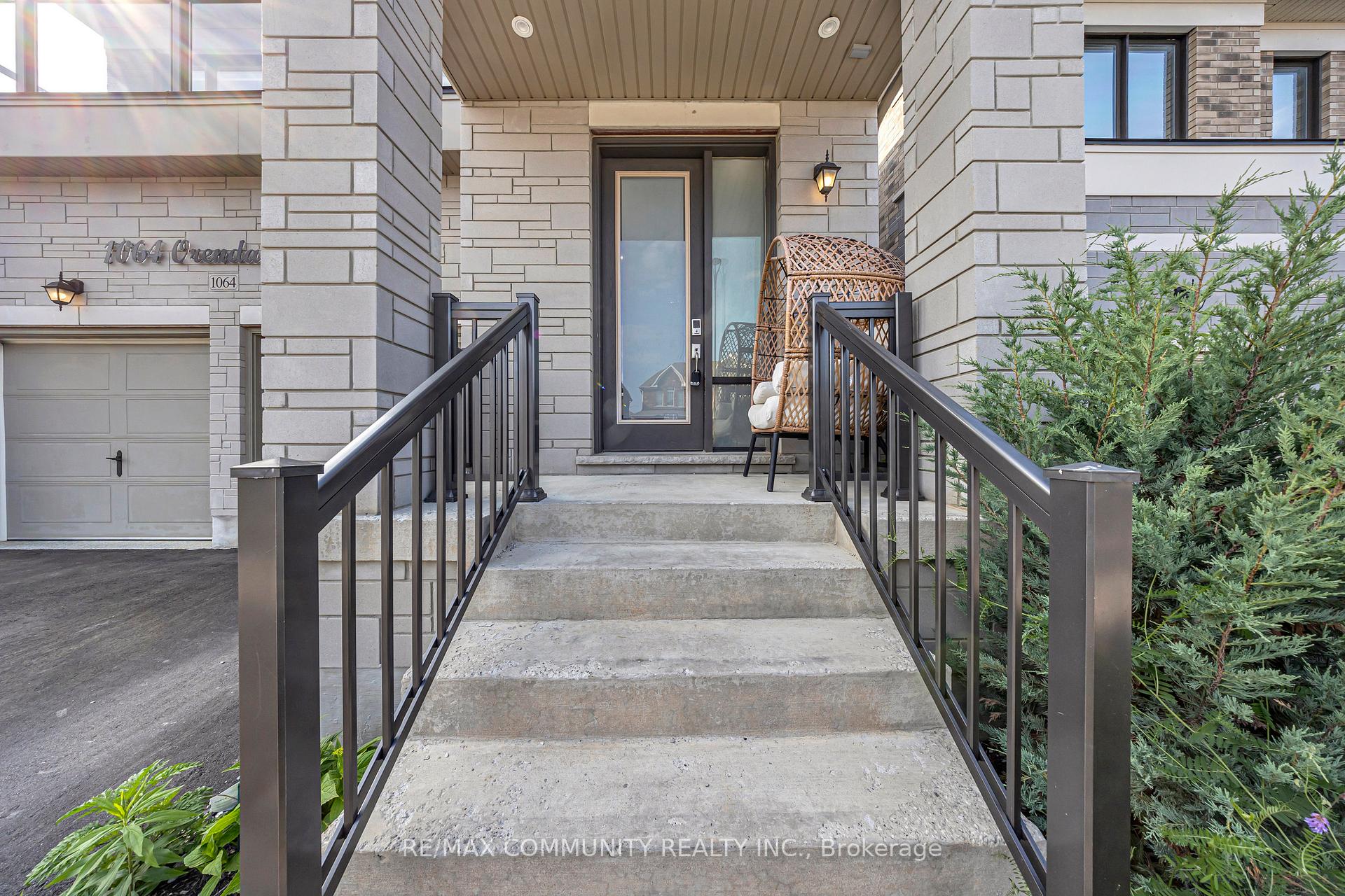Photo 9 of 1064 Orenda Street, Pickering, Rural Pickering — HOMEH