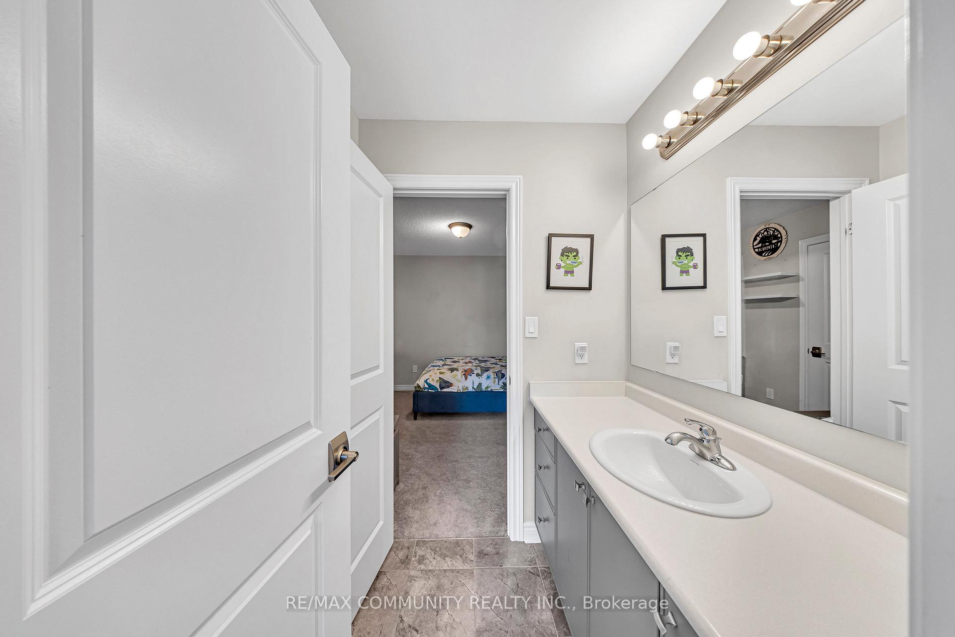 Photo 26 of 1064 Orenda Street, Pickering, Rural Pickering — HOMEH