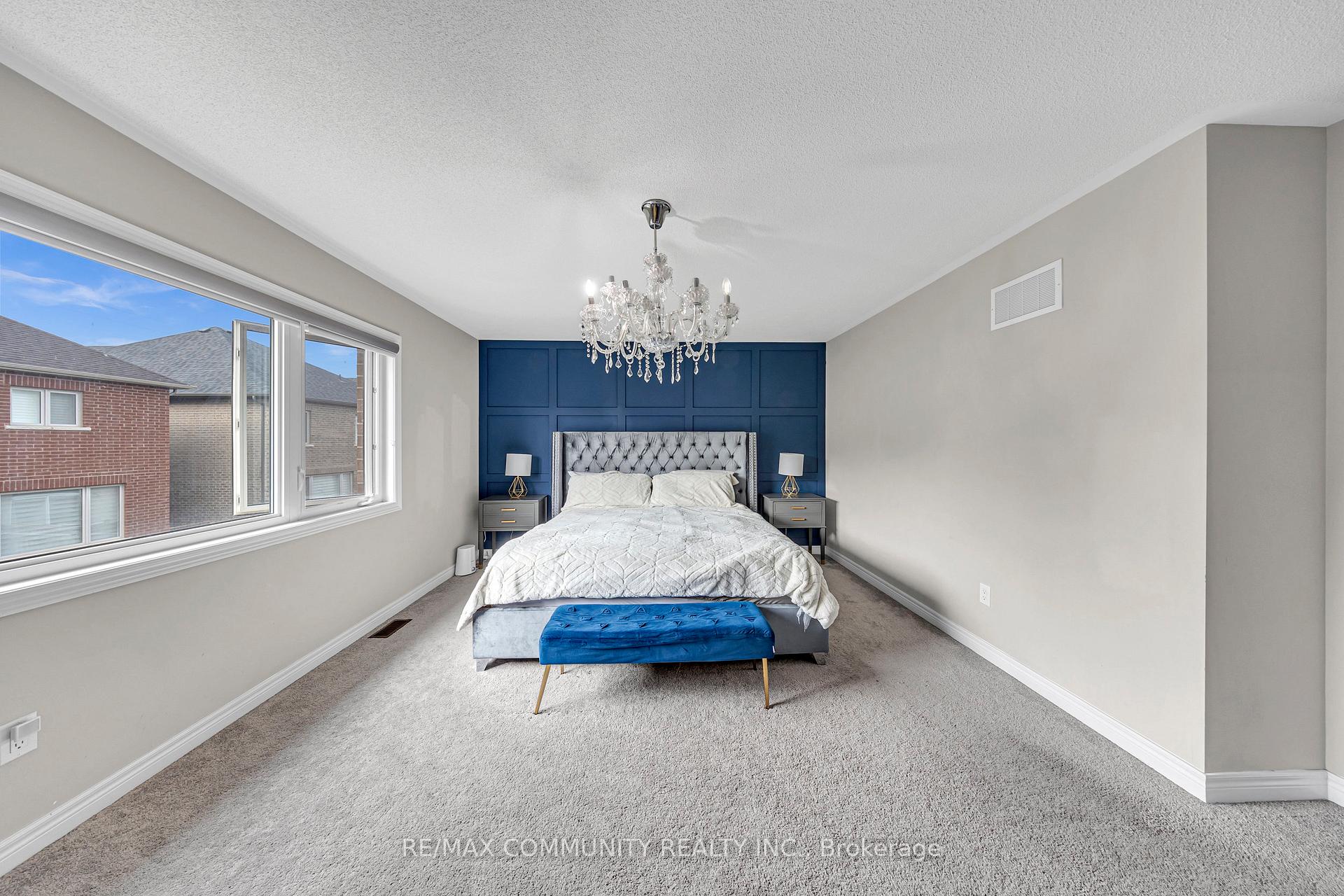 Photo 17 of 1064 Orenda Street, Pickering, Rural Pickering — HOMEH