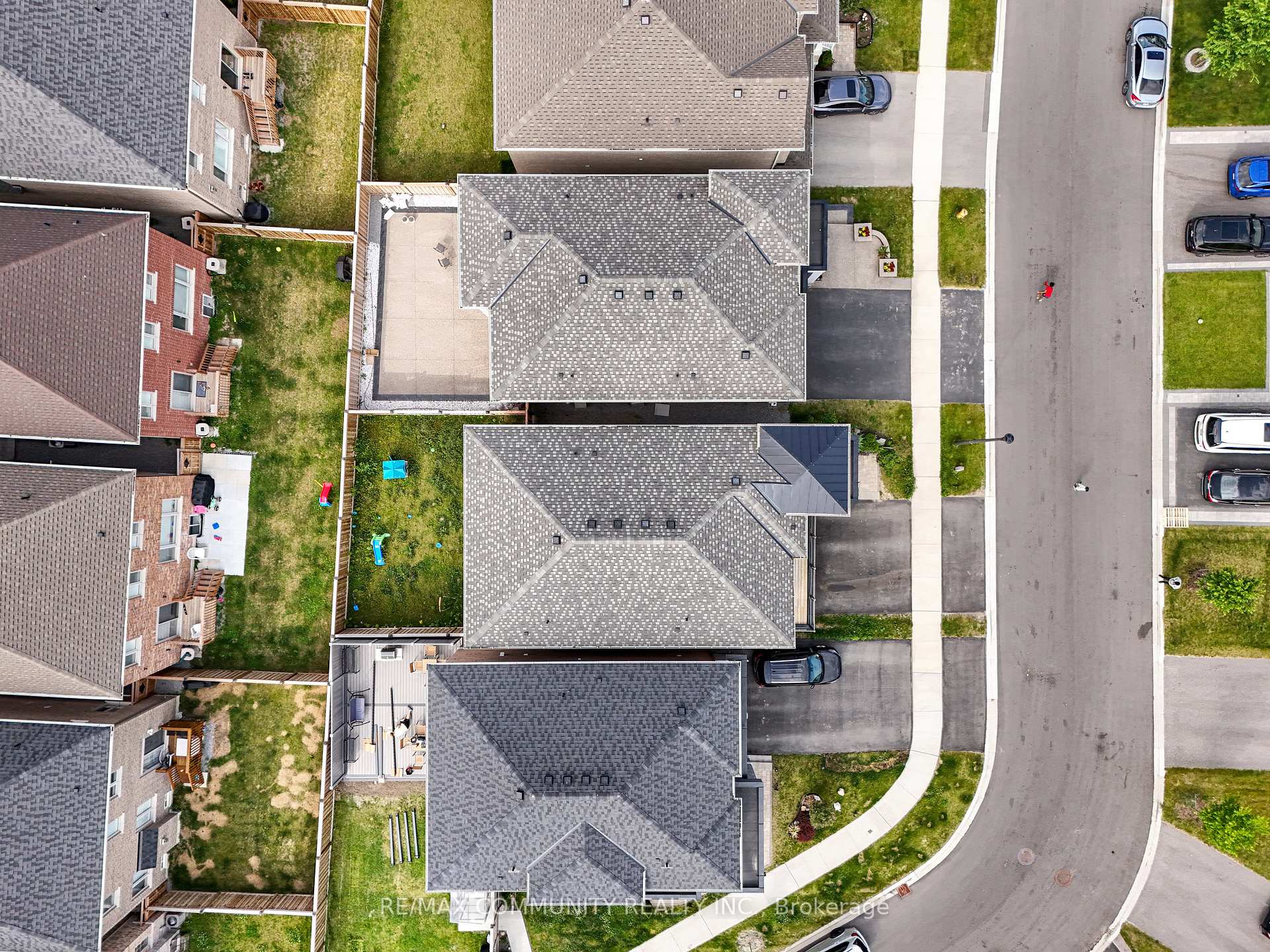 Photo 40 of 1064 Orenda Street, Pickering, Rural Pickering — HOMEH