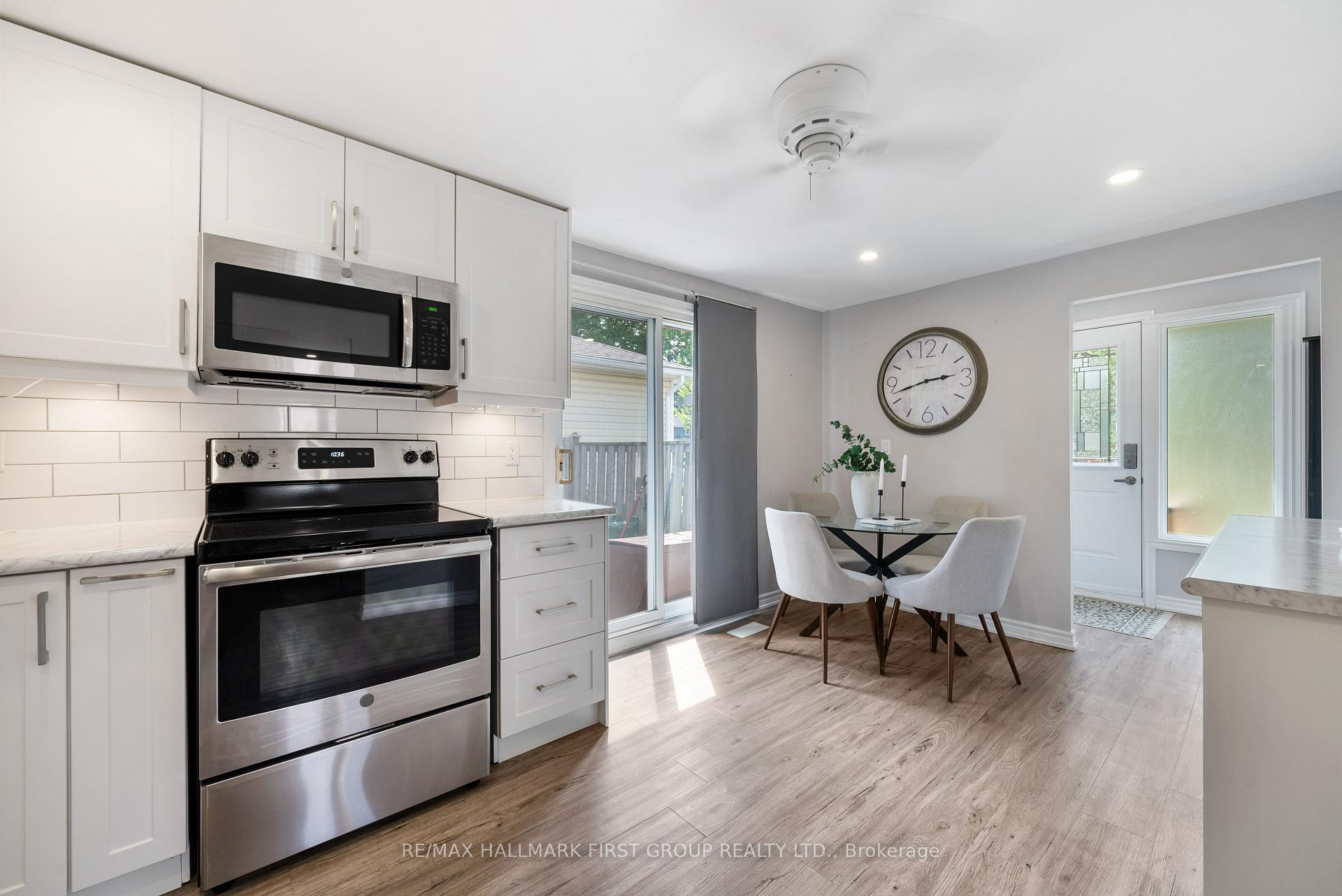 Photo 13 of 1140 Norman Crescent, Oshawa, Donevan — HOMEH
