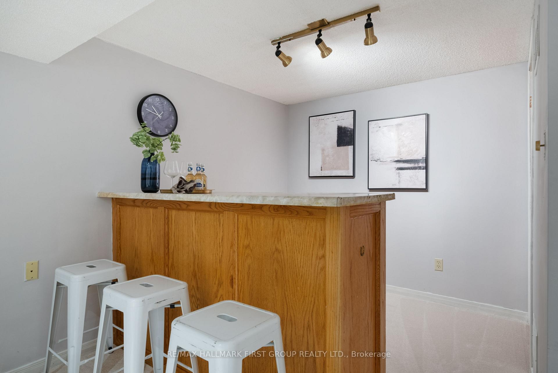 Photo 19 of 1140 Norman Crescent, Oshawa, Donevan — HOMEH