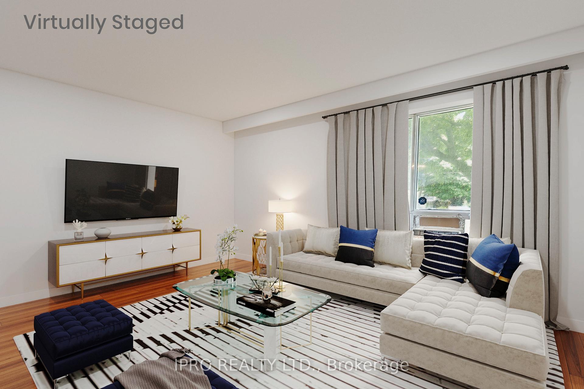 Photo 7 of 90 Stephen Drive, Etobicoke, Stonegate-Queensway — HOMEH