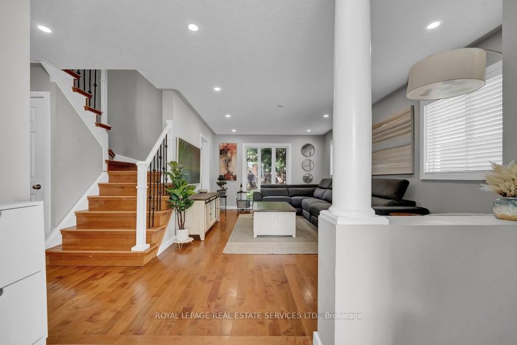 Photo 4 of 65 Boswell Street, Clarington, Bowmanville — HOMEH
