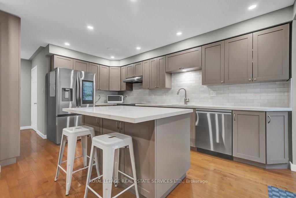 Photo 11 of 65 Boswell Street, Clarington, Bowmanville — HOMEH