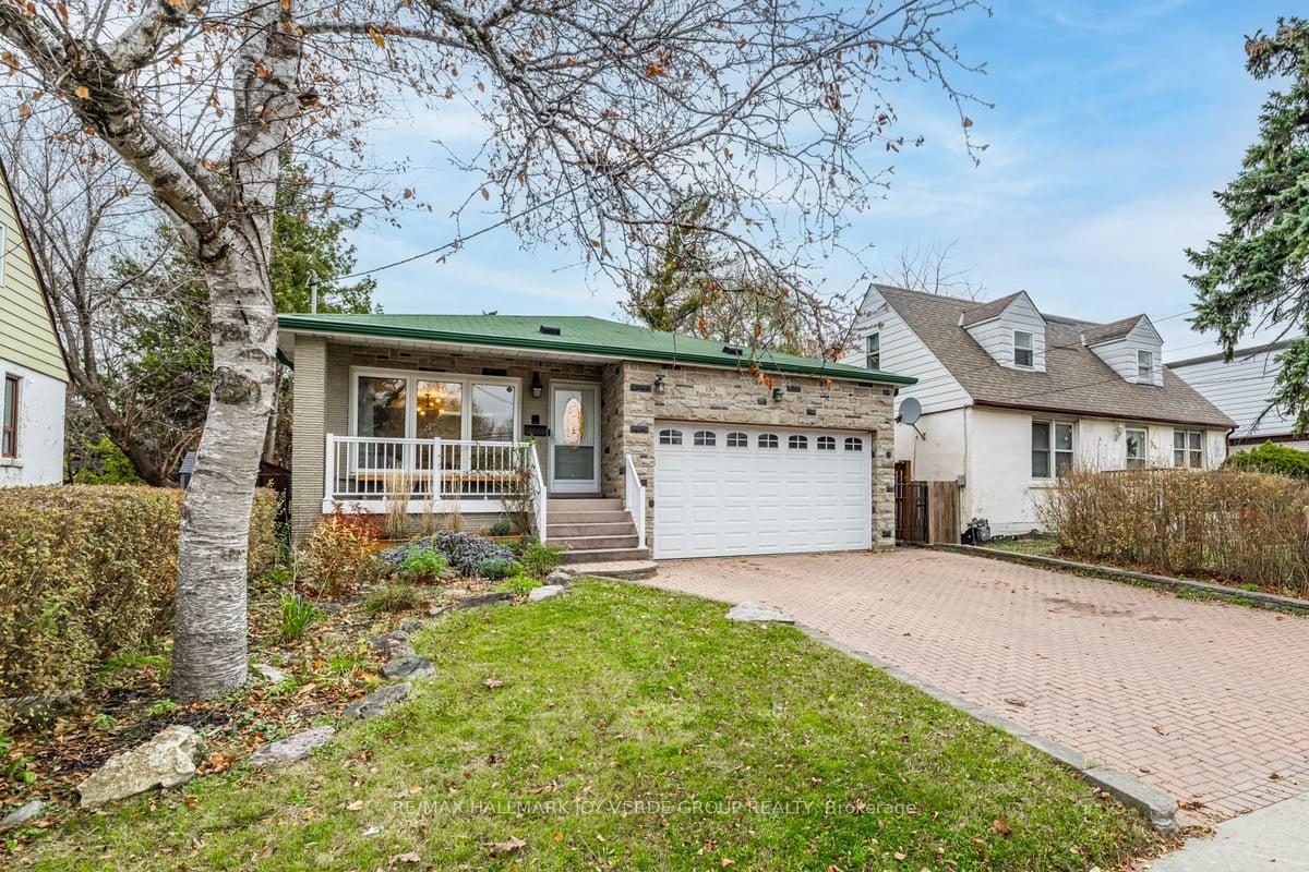 Photo 13 of 130 Ranee Avenue, Toronto, Englemount-Lawrence — HOMEH