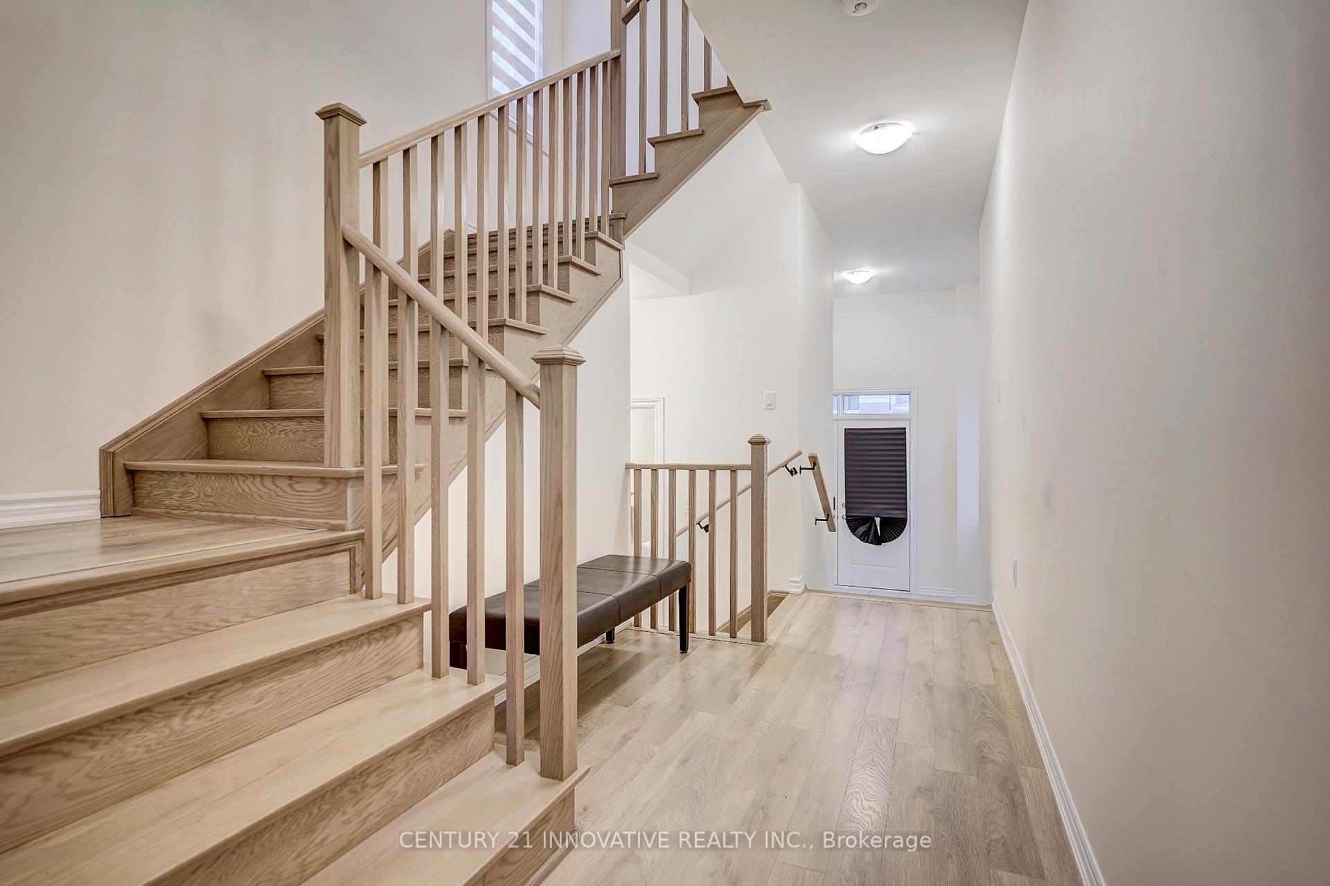 Photo 5 of 24 Van Wart Street, Whitby, Rural Whitby — HOMEH