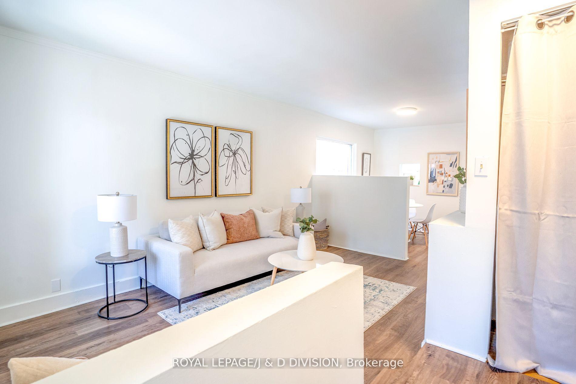 Photo 2 of 94 Brookside Drive, Toronto, East End-Danforth — HOMEH