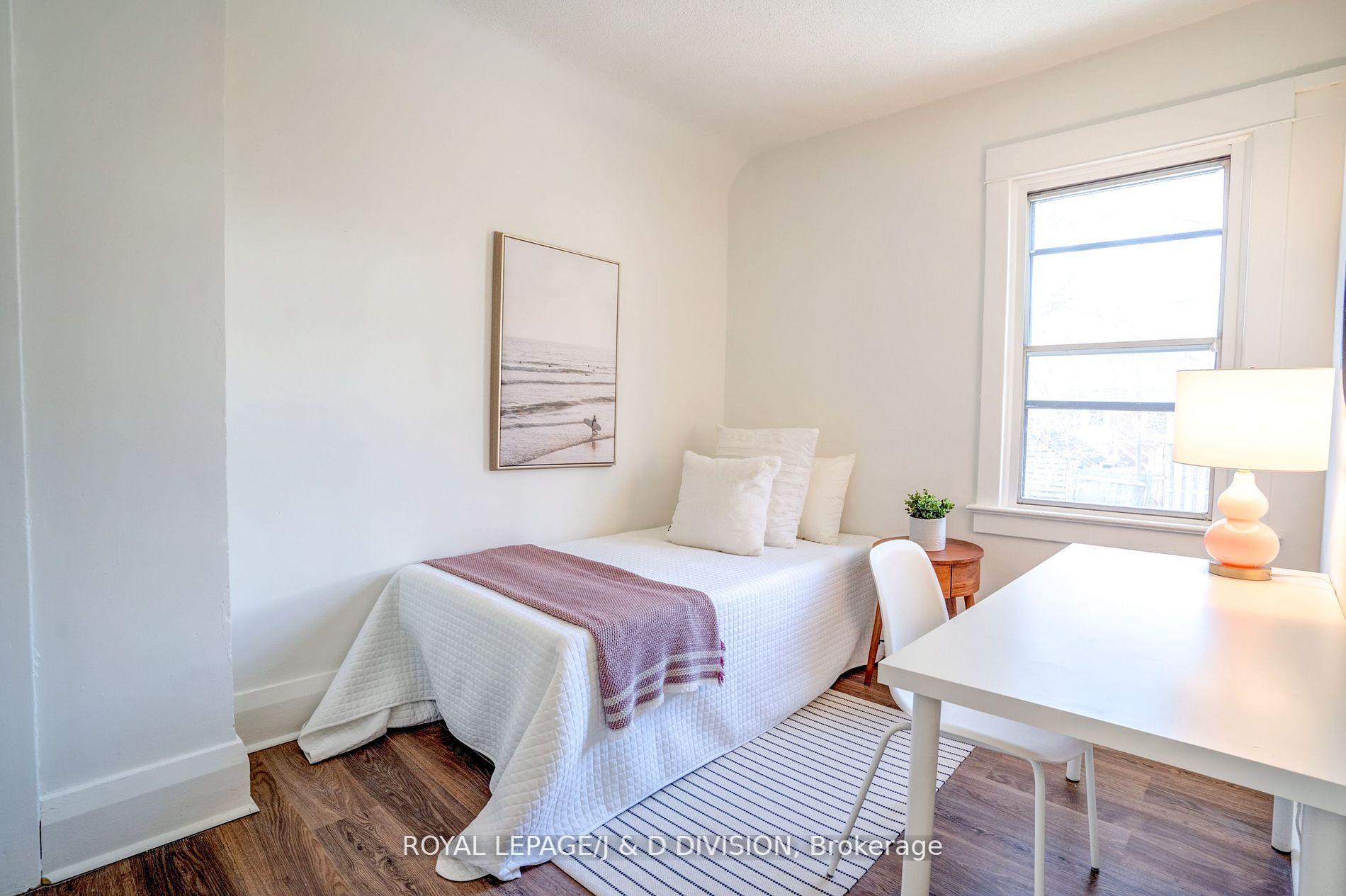 Photo 21 of 94 Brookside Drive, Toronto, East End-Danforth — HOMEH