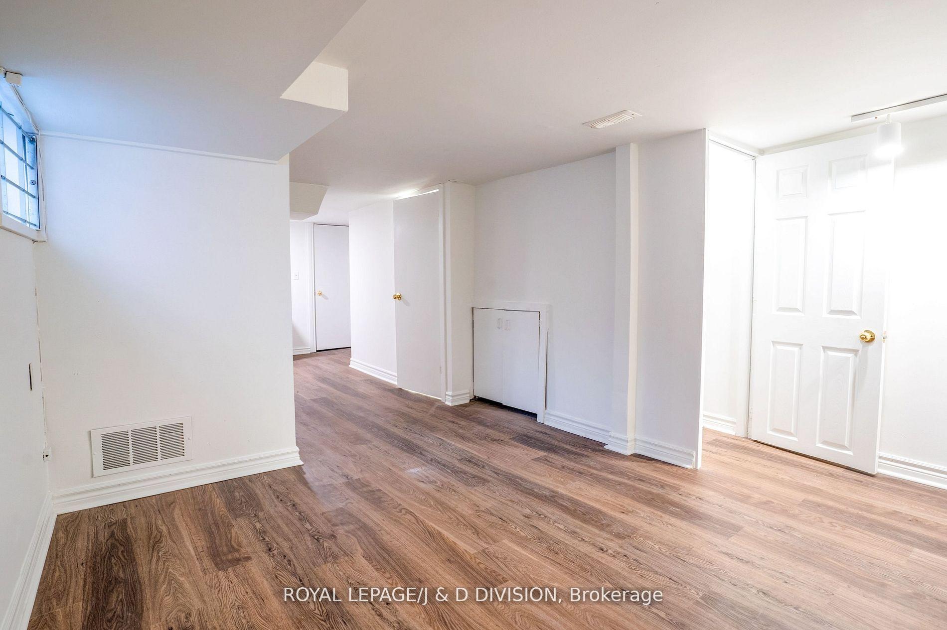 Photo 23 of 94 Brookside Drive, Toronto, East End-Danforth — HOMEH