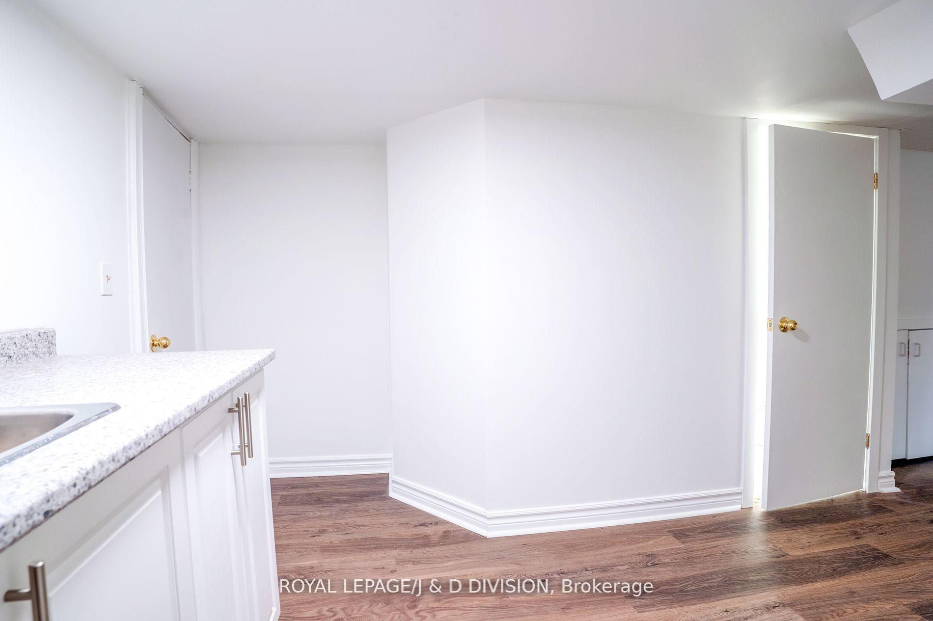 Photo 33 of 94 Brookside Drive, Toronto, East End-Danforth — HOMEH