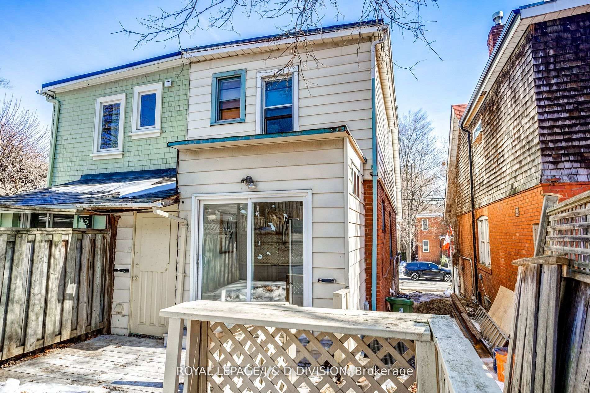 Photo 38 of 94 Brookside Drive, Toronto, East End-Danforth — HOMEH