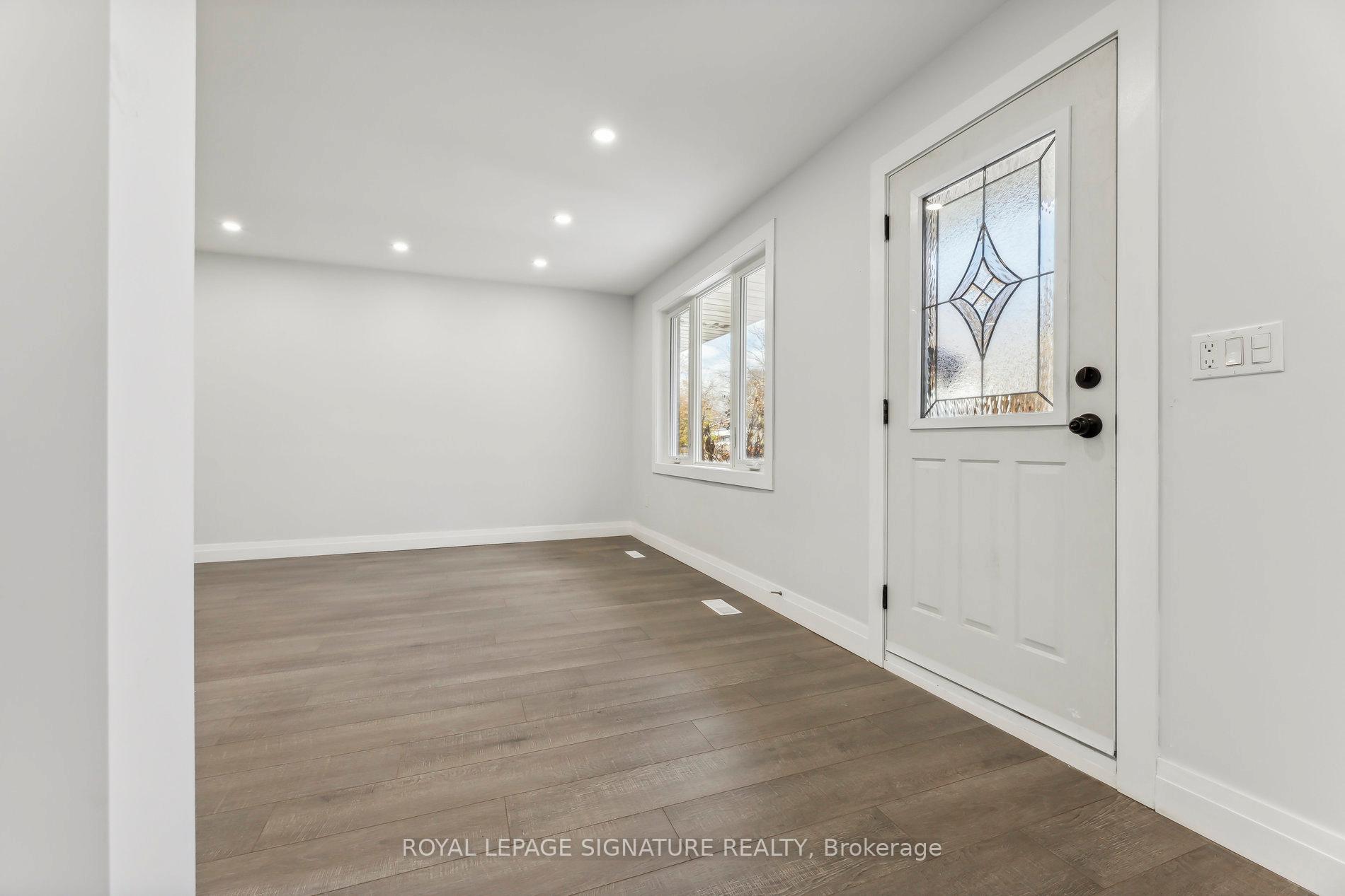 Photo 2 of 57 Burcher Road, Ajax, South East — HOMEH