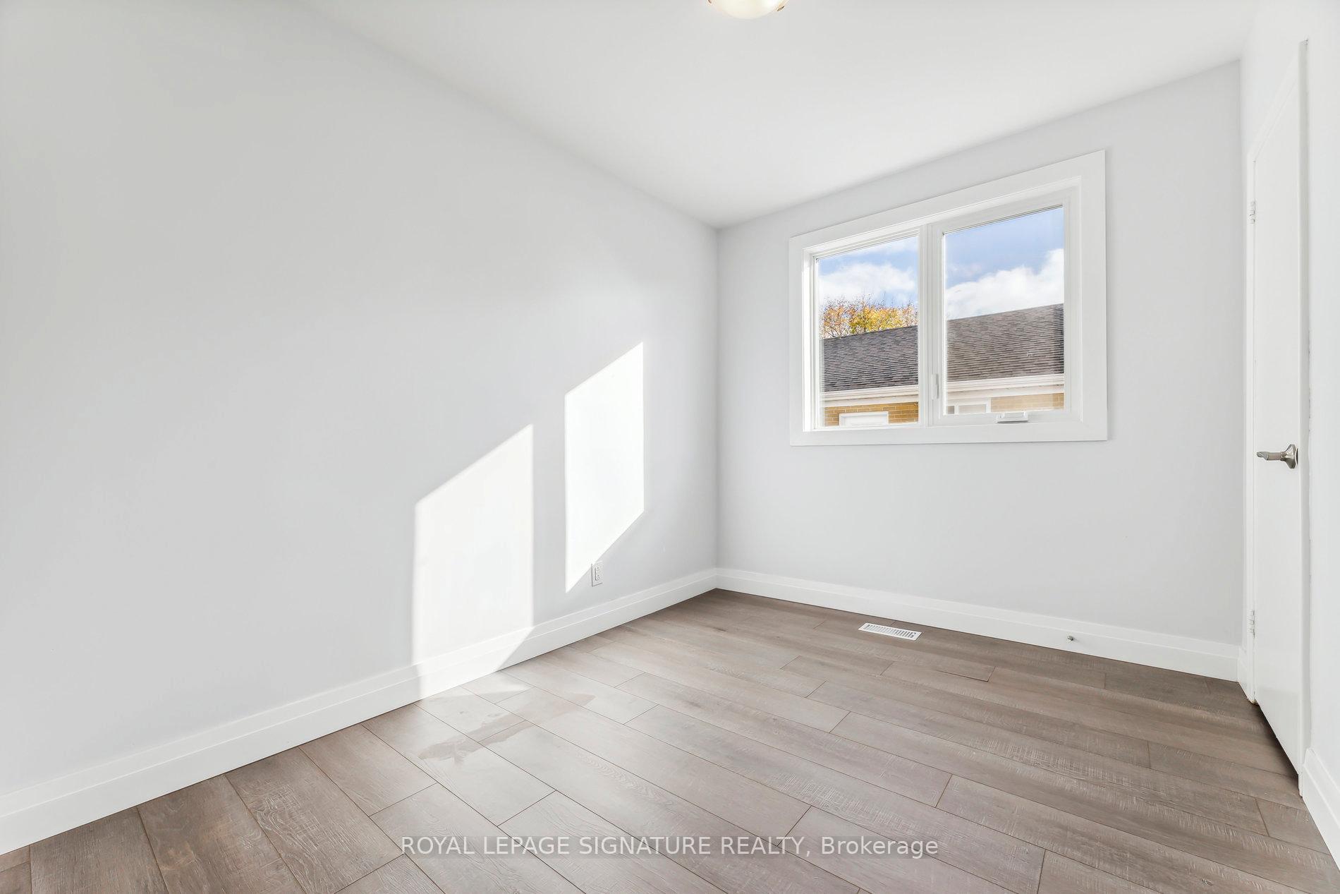 Photo 9 of 57 Burcher Road, Ajax, South East — HOMEH