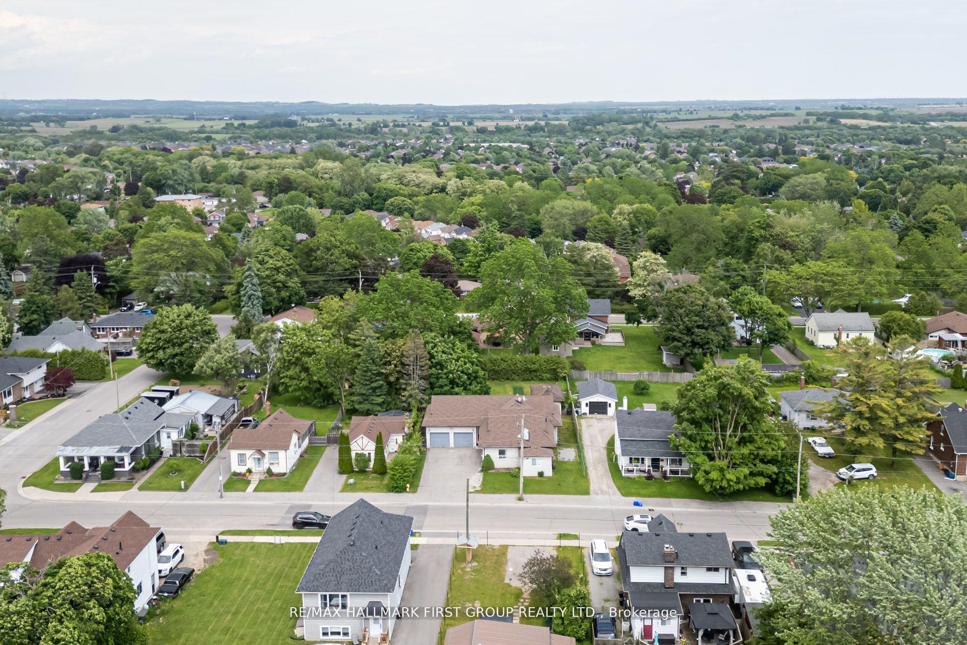 Photo 14 of 87 Elgin Street, Clarington, Bowmanville — HOMEH