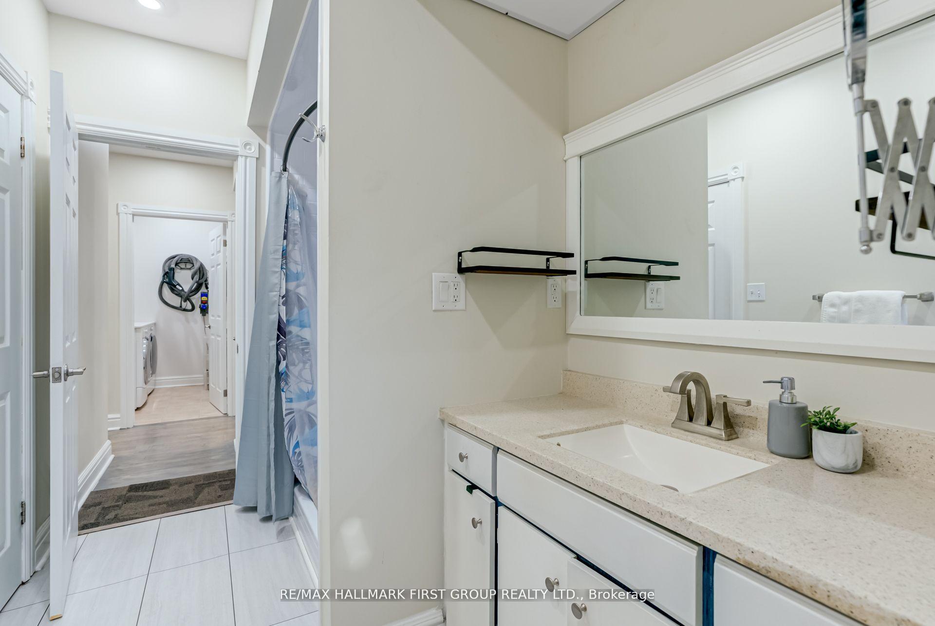 Photo 16 of 87 Elgin Street, Clarington, Bowmanville — HOMEH