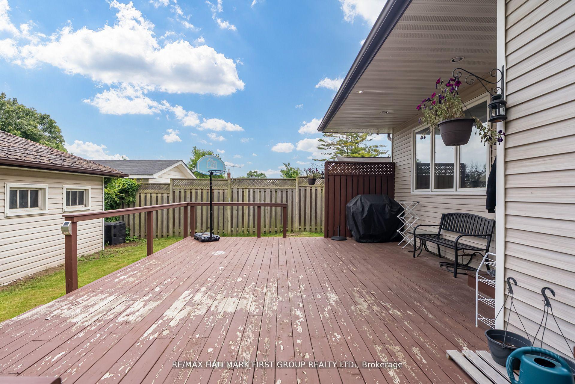 Photo 27 of 87 Elgin Street, Clarington, Bowmanville — HOMEH