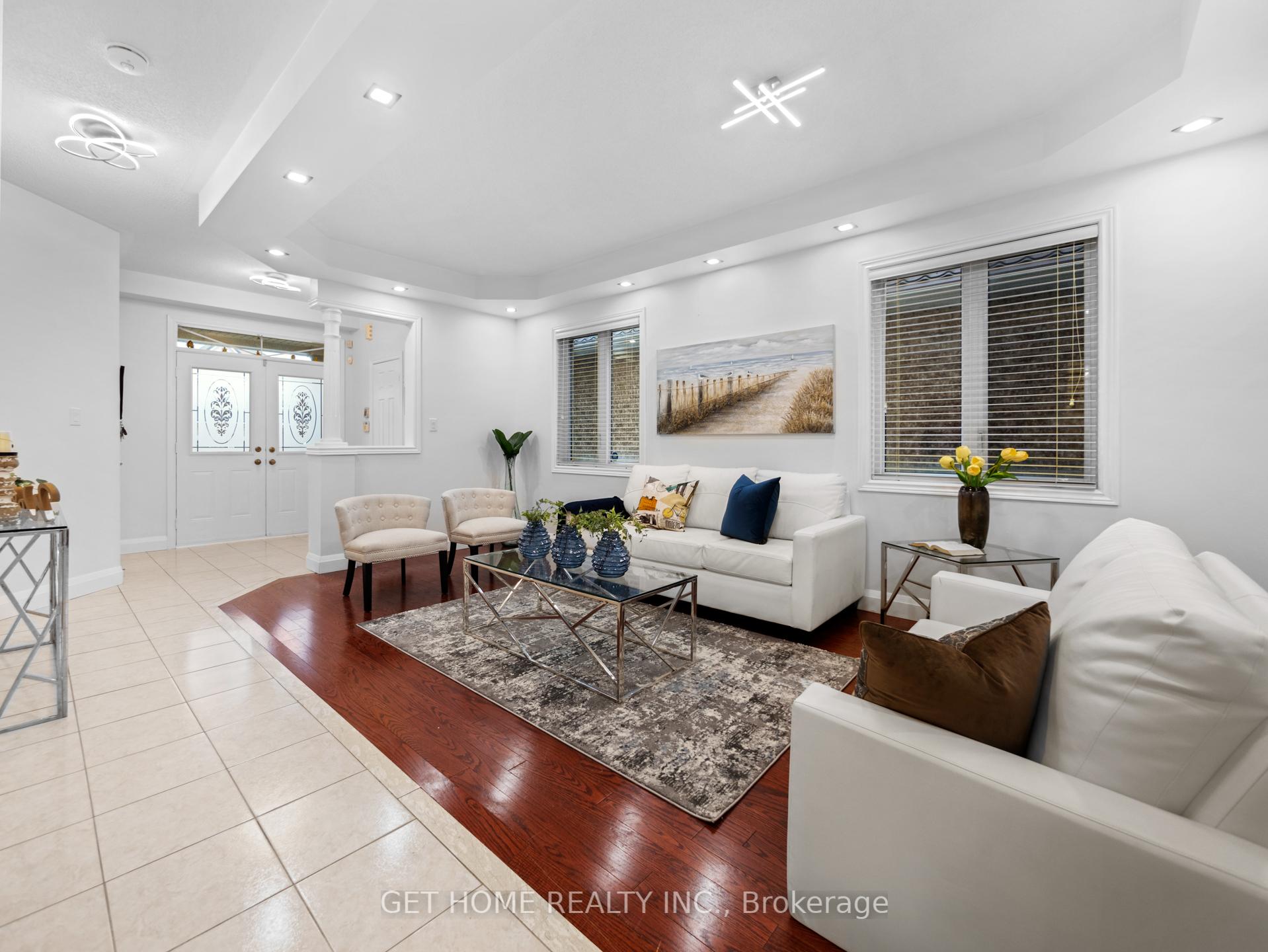 Photo 5 of 30 Strathdale Road, Brampton, Bram East — HOMEH