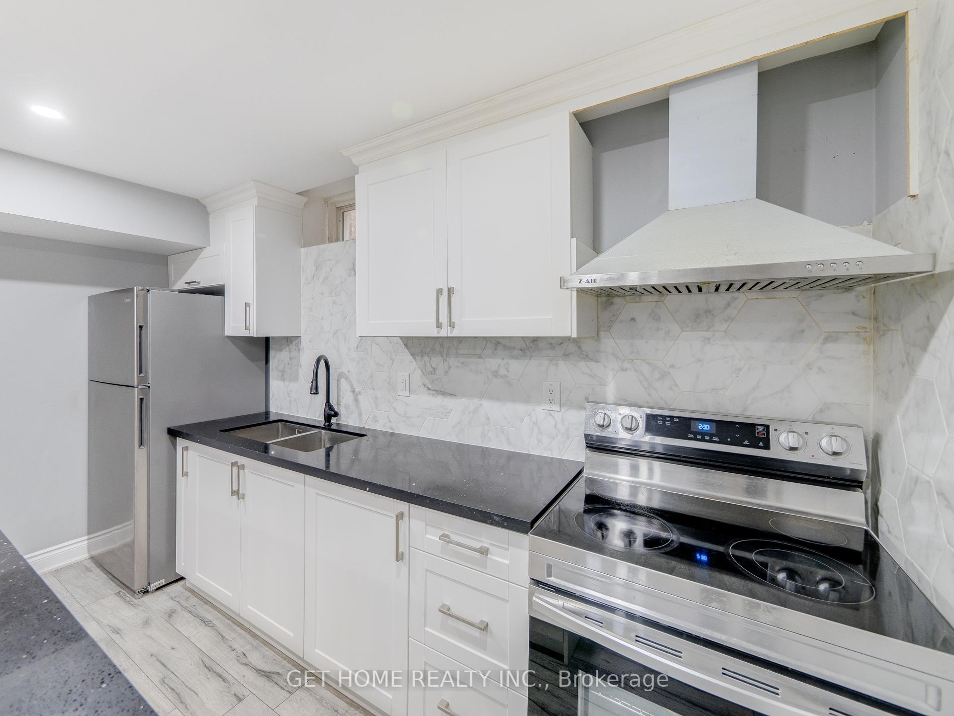 Photo 31 of 30 Strathdale Road, Brampton, Bram East — HOMEH