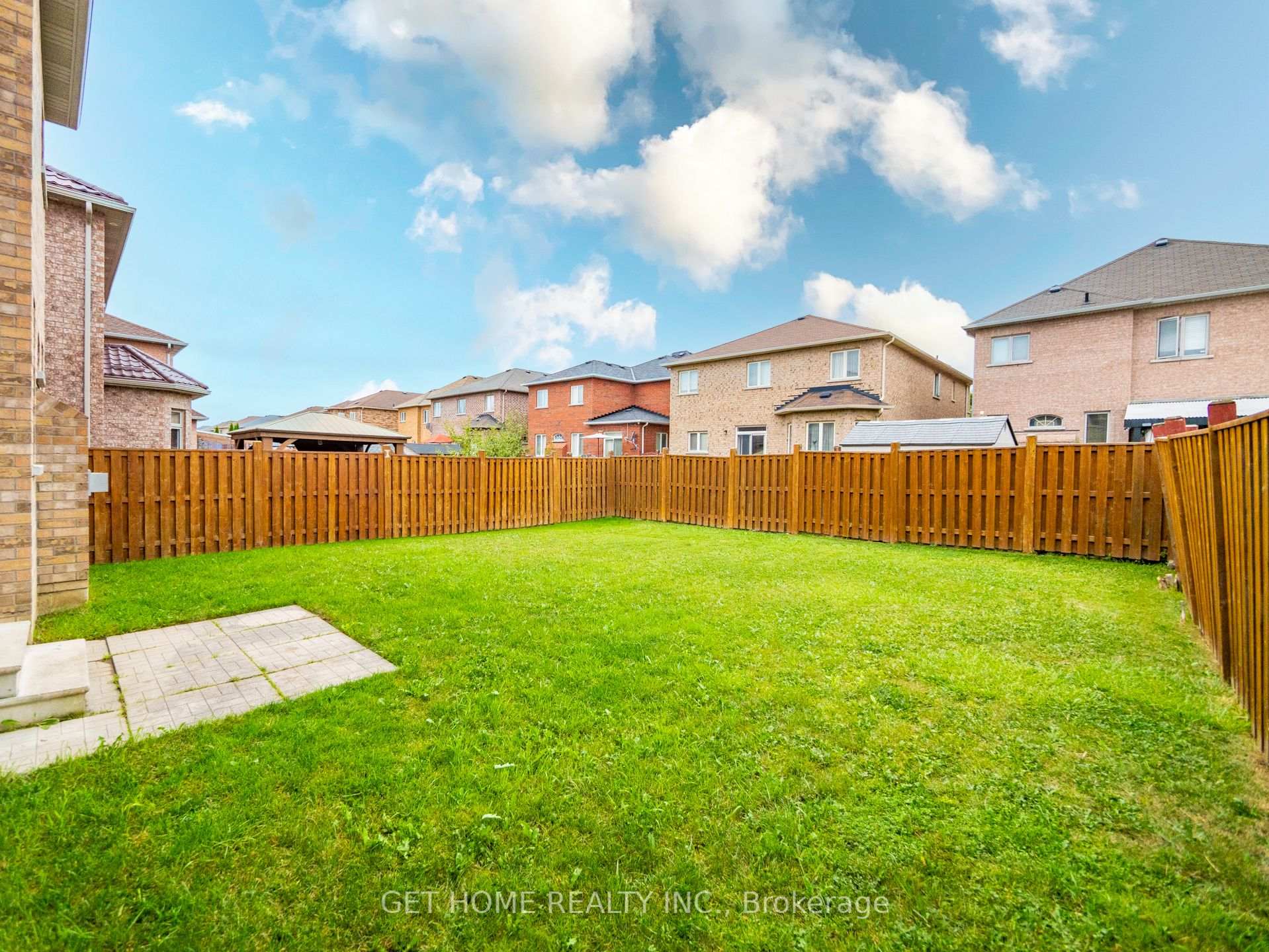 Photo 36 of 30 Strathdale Road, Brampton, Bram East — HOMEH