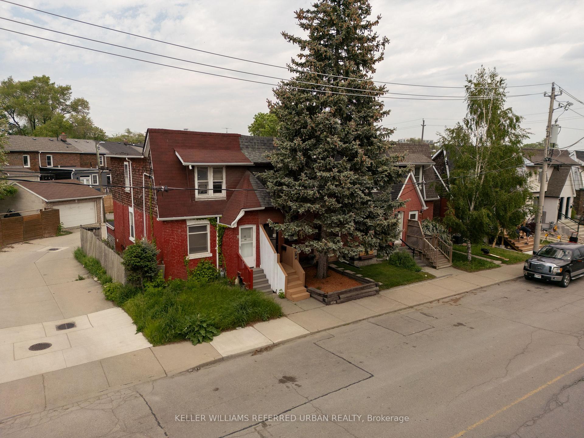 Photo 12 of 20 Mosley Street, Toronto, South Riverdale — HOMEH