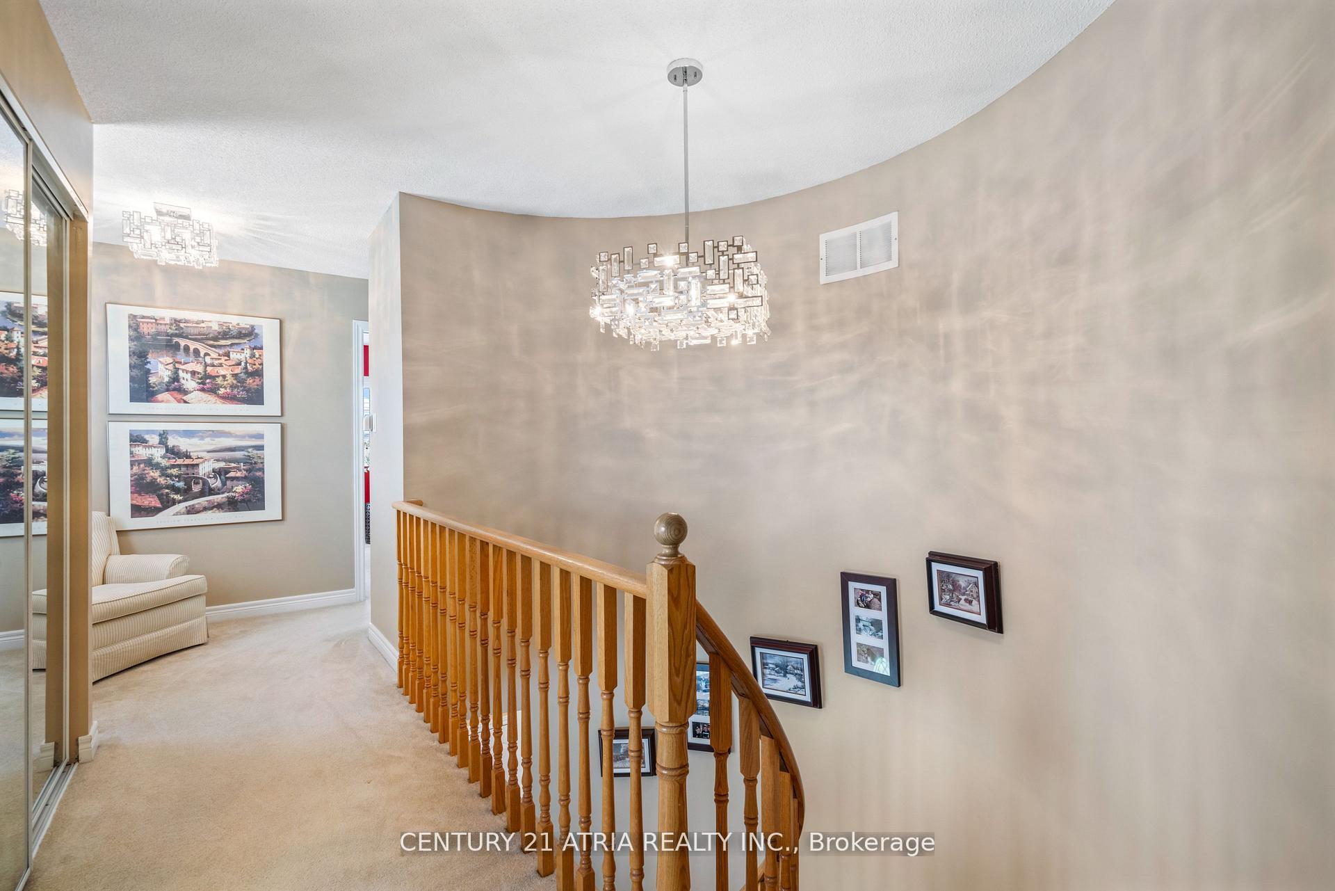 Photo 19 of 1 Carlinds Drive, Whitby, Rolling Acres — HOMEH