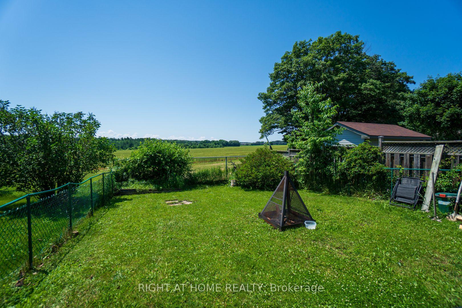 Photo 5 of Unit #1 & #2, 123 Benson Drive, Barrie, Northwest — HOMEH