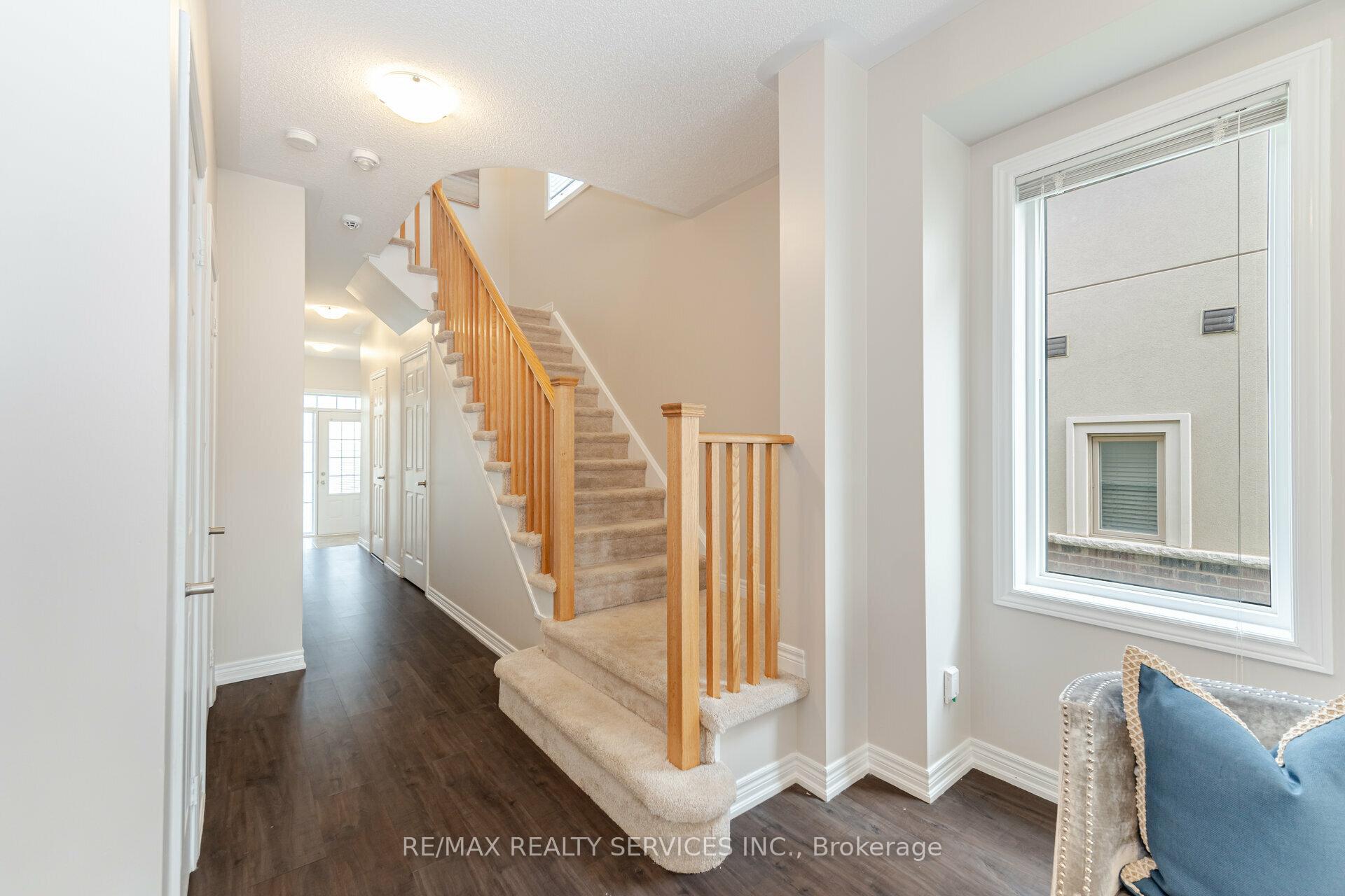 Photo 14 of 322 Bonnieglen Farm Boulevard, Caledon, Rural Caledon — HOMEH