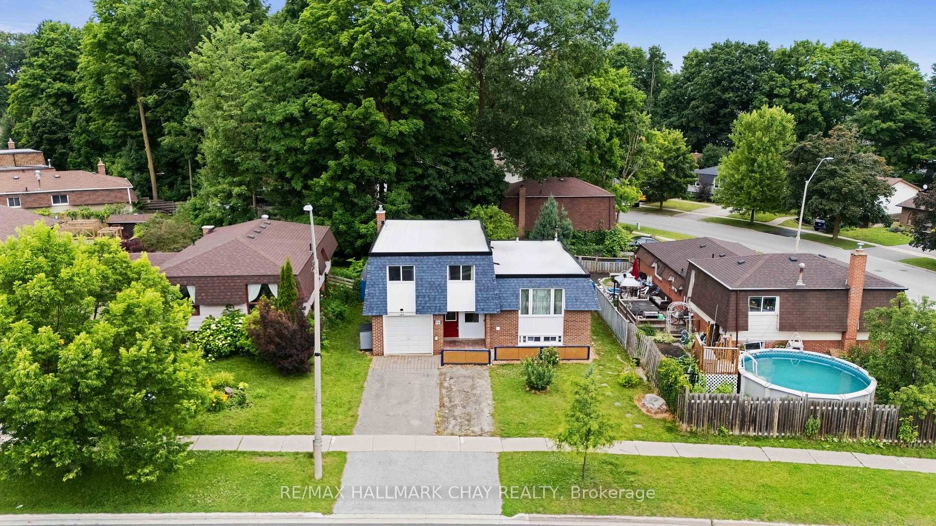 Photo 29 of 96 Springdale Drive, Barrie, 400 North — HOMEH