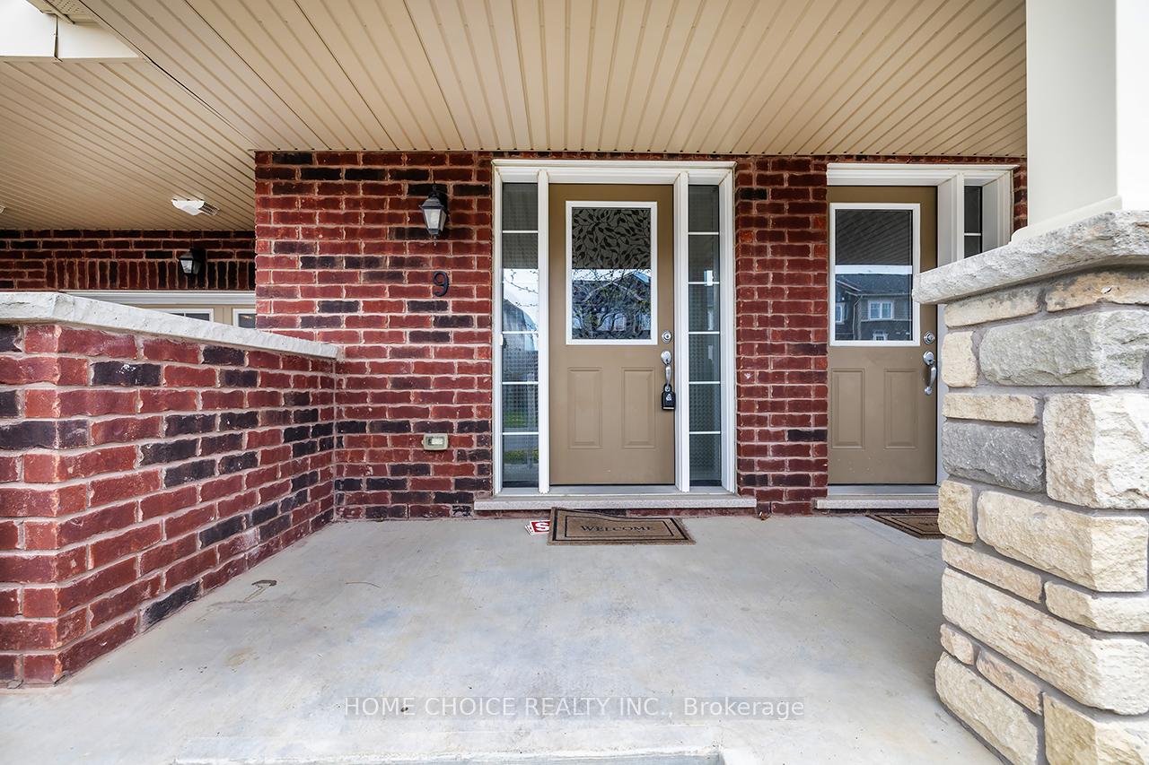 Photo 5 of 9 Nearco Crescent, Oshawa, Windfields — HOMEH