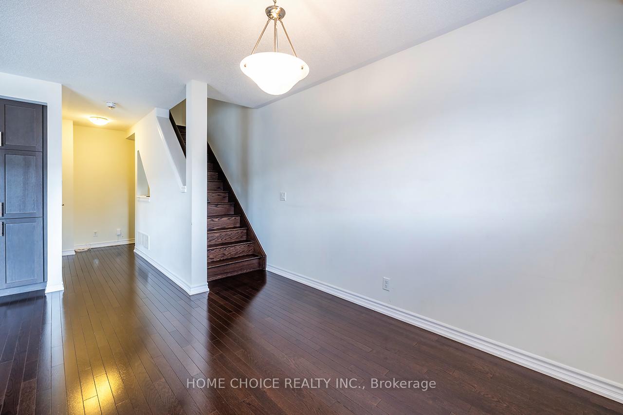 Photo 25 of 9 Nearco Crescent, Oshawa, Windfields — HOMEH