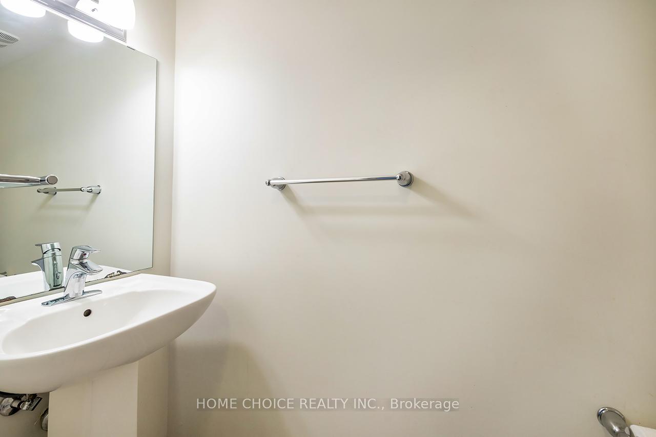 Photo 16 of 9 Nearco Crescent, Oshawa, Windfields — HOMEH