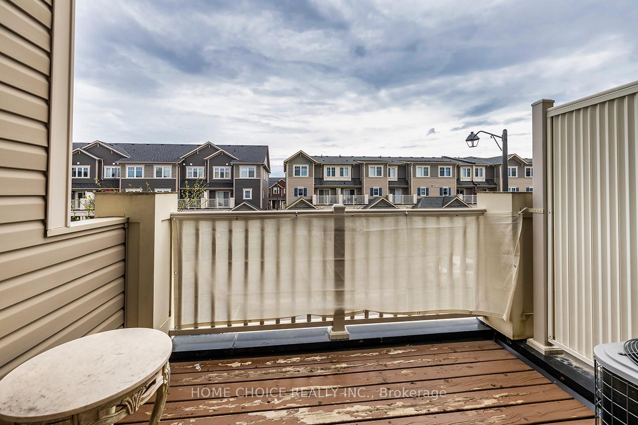Photo 17 of 9 Nearco Crescent, Oshawa, Windfields — HOMEH