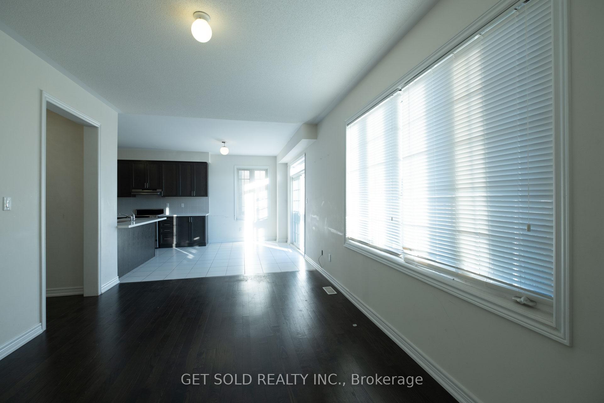 Photo 5 of 147 Fred Jackman Avenue, Clarington, Bowmanville — HOMEH