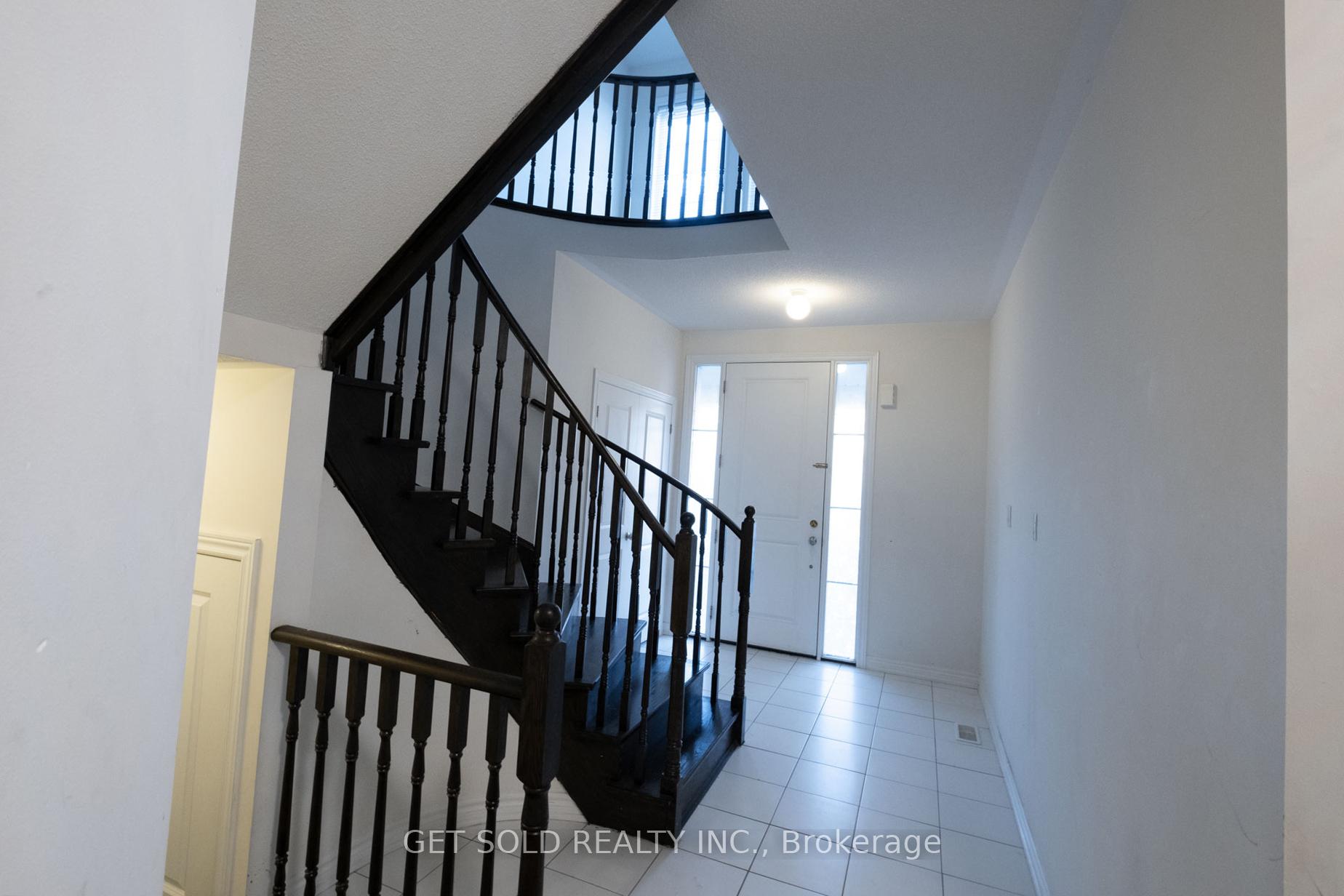 Photo 19 of 147 Fred Jackman Avenue, Clarington, Bowmanville — HOMEH
