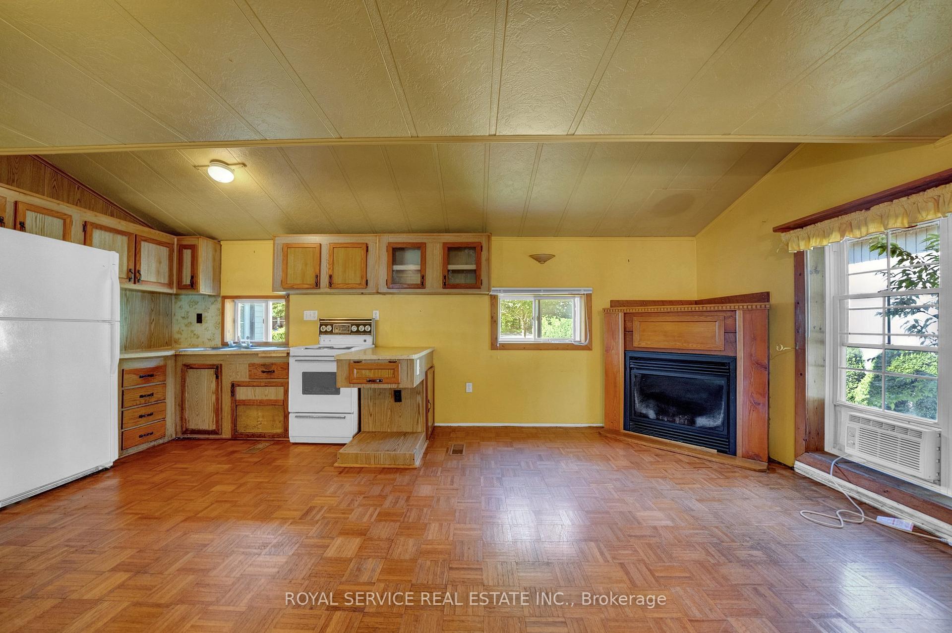 Photo 14 of Unit 13, 10126 Longsault Road, Clarington, Rural Clarington — HOMEH