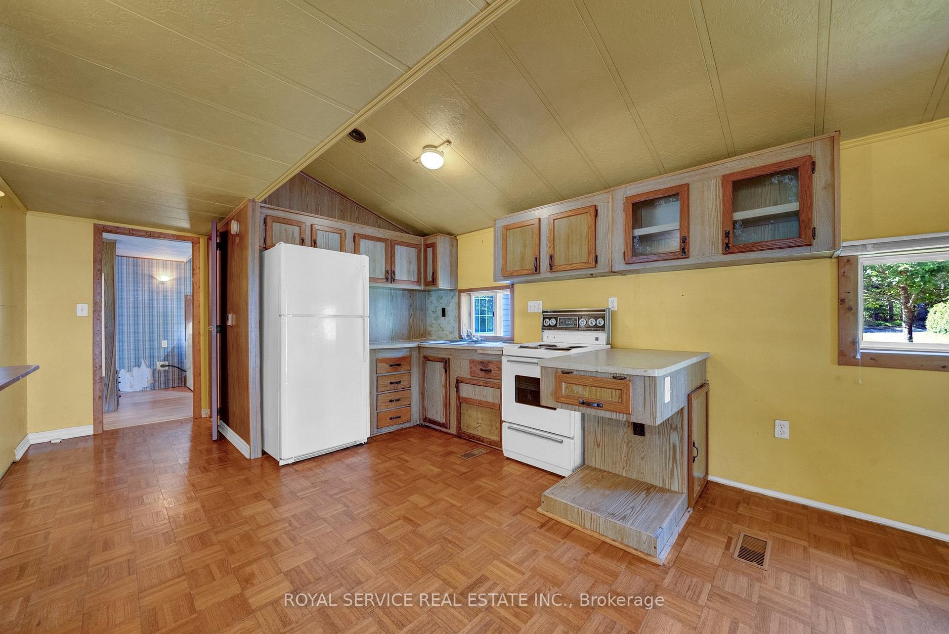 Photo 5 of Unit 13, 10126 Longsault Road, Clarington, Rural Clarington — HOMEH