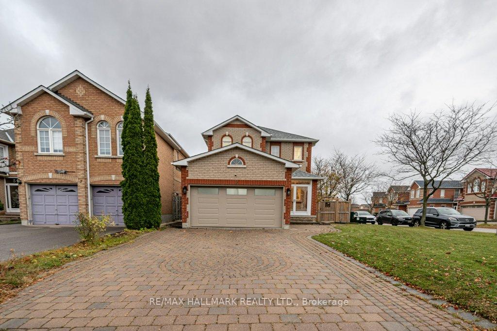 Photo 1 of 9 Blackcomb Gate, Markham, Milliken Mills West — HOMEH