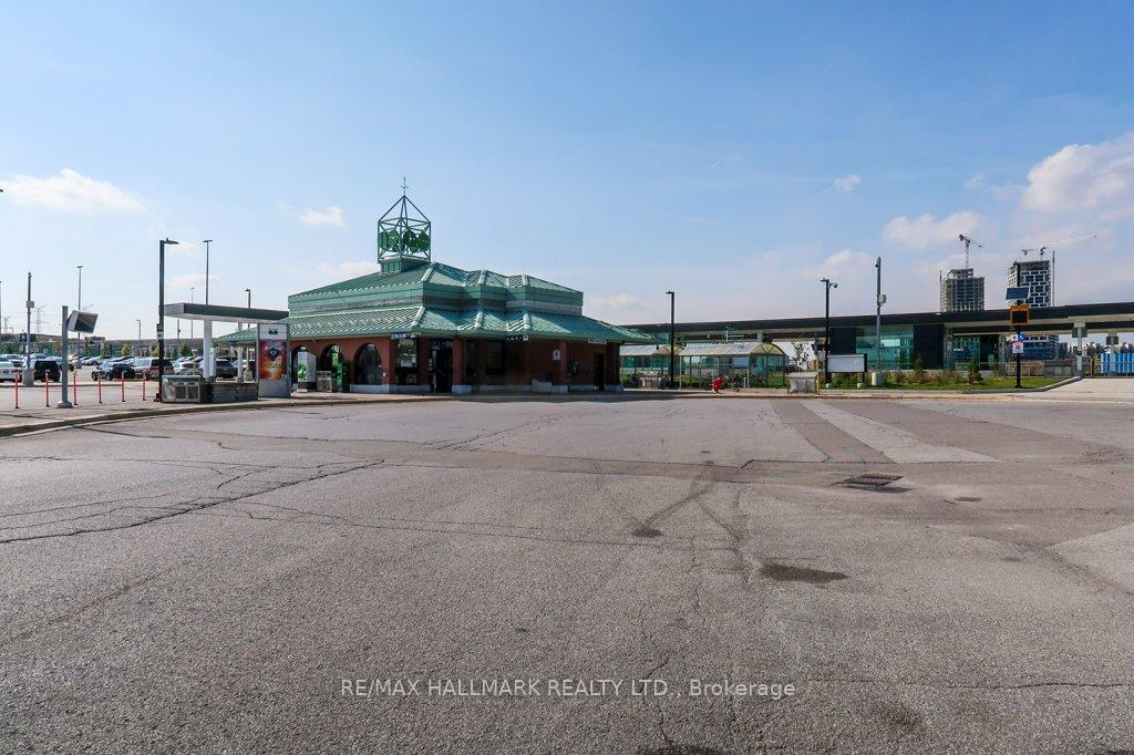 Photo 26 of 9 Blackcomb Gate, Markham, Milliken Mills West — HOMEH